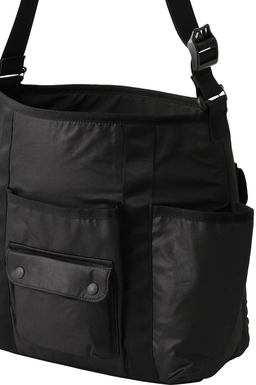 【ダイワ ピアサーティナイン/DAIWA PIER39】の【UNISEX】TECH REVERSIBLE ONE SHOULDER BAG 人気、トレンドファッション・服の通販 founy(ファニー) 　ファッション　Fashion　レディースファッション　Fashion for Women　バッグ　Bags　ユニセックス　Unisex, Genderless　シンプル　Simple, Minimal　ポケット　Pocket, Pocket Detail　リバーシブル　Reversible, Two-Sided　旅行　Travel　other-4|ID: prp329100004881207 ipo3291000000036433319