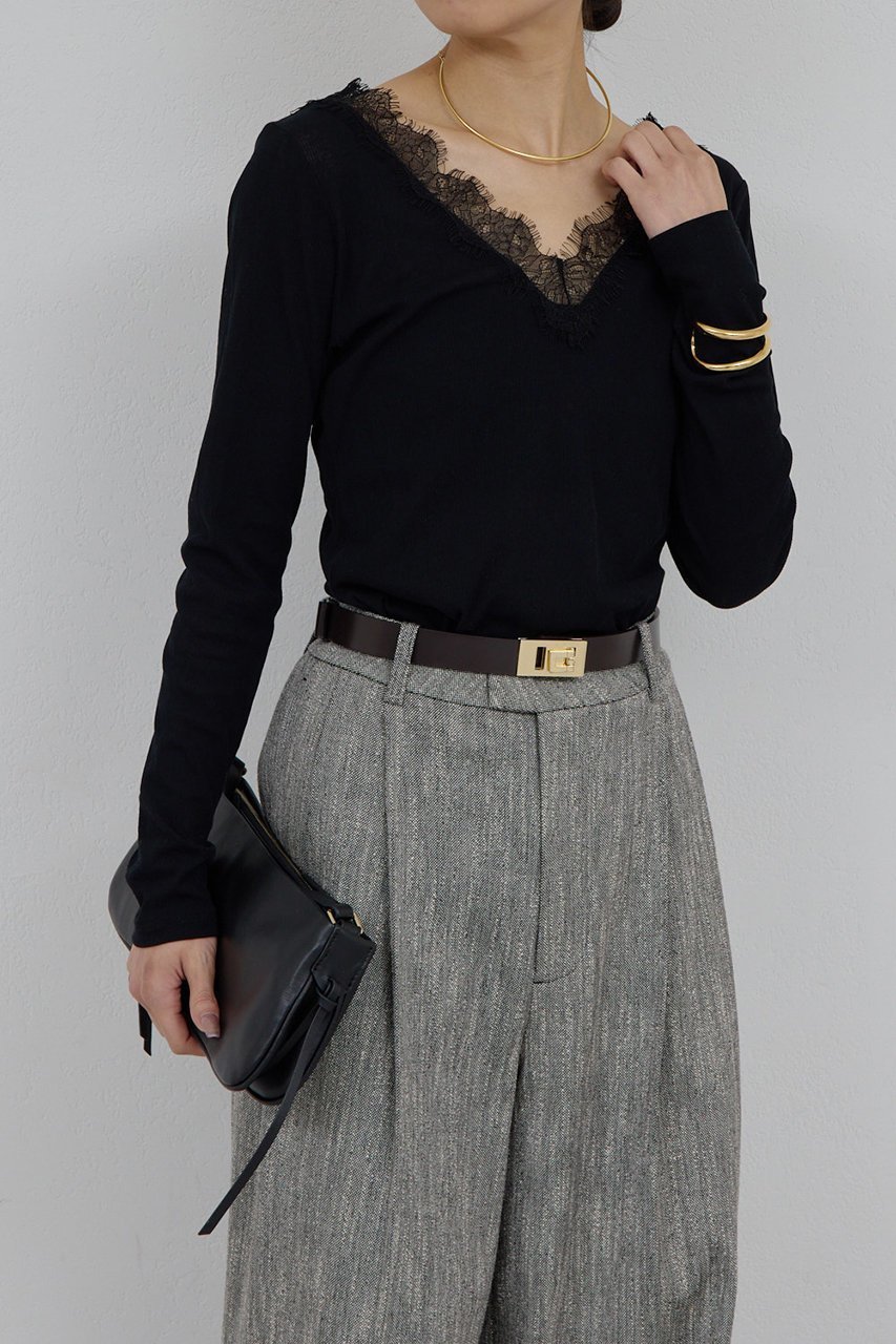 【ガリャルダガランテ/GALLARDAGALANTE】のVレースロンTee 人気、トレンドファッション・服の通販 founy(ファニー) ファッション Fashion レディースファッション Fashion for Women トップス・カットソー Cut & Sew Tops シャツ・ブラウス・オフィスカジュアル Elegant Blouses & Button-Ups ロングTシャツ・Tシャツ Longline T-Shirts & Tees カットソー・ベーシックTシャツ Cut-and-Sewn Tops / Stretch Tees & Basics おすすめ Recommended / Our Picks インナー Innerwear カットソー Cut and Sewn Top スリーブ Sleeve, Long Sleeve / Short Sleeve デコルテ Décolleté, Neckline マニッシュ Mannish, Boyish レース Lace, Lace Fabric ロング Long, Long-Length other-6|ID: prp329100004881557 ipo3291000000036436041