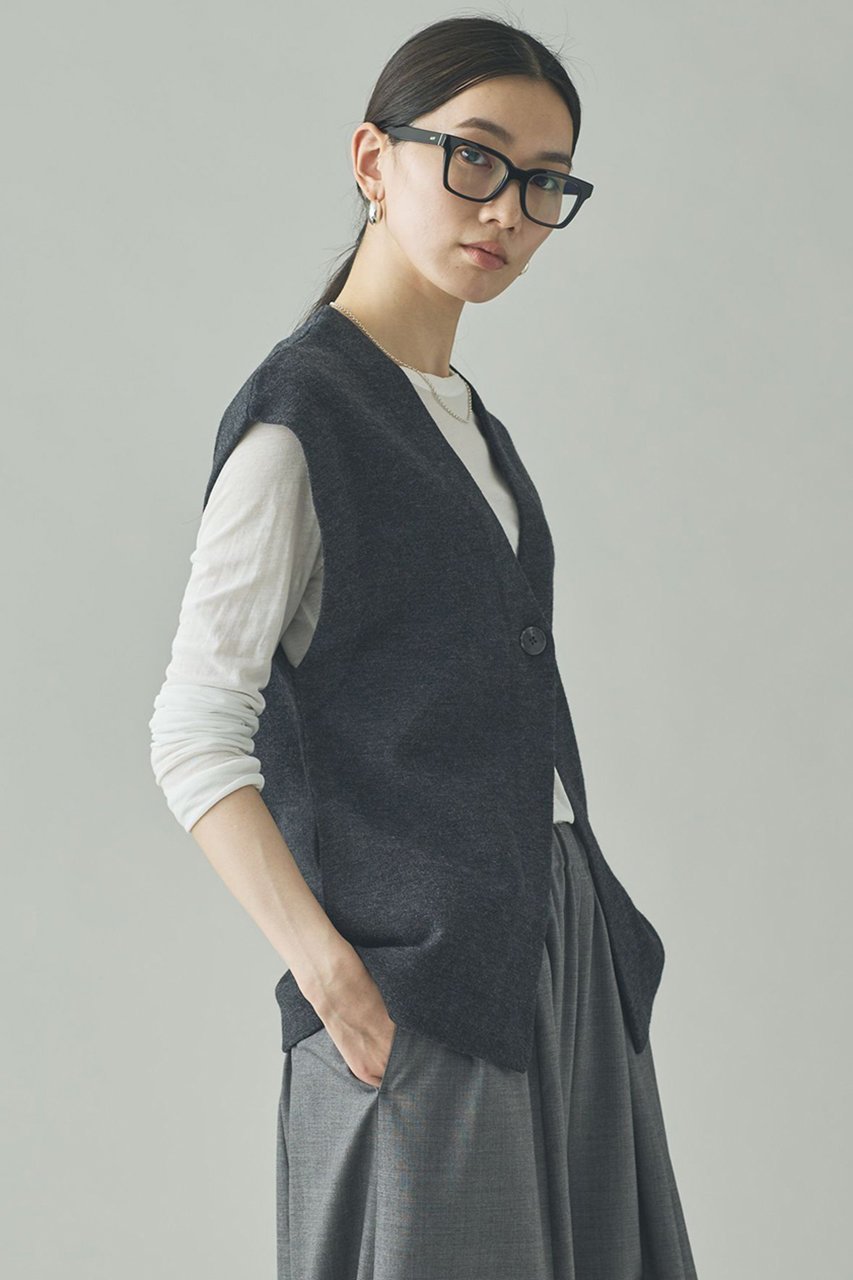 【カレンソロジー/Curensology】のマスキュリンニットベスト 人気、トレンドファッション・服の通販 founy(ファニー) 　ファッション　Fashion　レディースファッション　Fashion for Women　アウター　Coat / Outerwear Collection　レディースジャケット・軽アウター　Jackets　おすすめ　Recommended / Our Picks　ショルダー　Shoulder, Shoulder Strap　ジャケット　Jacket, Outerwear　ダブル　Double, Double-Breasted　デニム　Denim, Jeans Material　ベスト　Vest, Waistcoat　ロング　Long, Long-Length　other-3|ID: prp329100004881584 ipo3291000000036436263