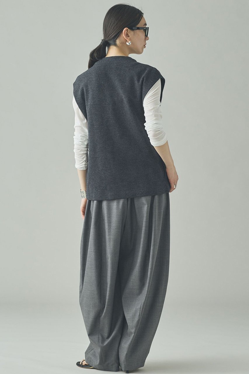 【カレンソロジー/Curensology】のマスキュリンニットベスト 人気、トレンドファッション・服の通販 founy(ファニー) 　ファッション　Fashion　レディースファッション　Fashion for Women　アウター　Coat / Outerwear Collection　レディースジャケット・軽アウター　Jackets　おすすめ　Recommended / Our Picks　ショルダー　Shoulder, Shoulder Strap　ジャケット　Jacket, Outerwear　ダブル　Double, Double-Breasted　デニム　Denim, Jeans Material　ベスト　Vest, Waistcoat　ロング　Long, Long-Length　other-7|ID: prp329100004881584 ipo3291000000036436274