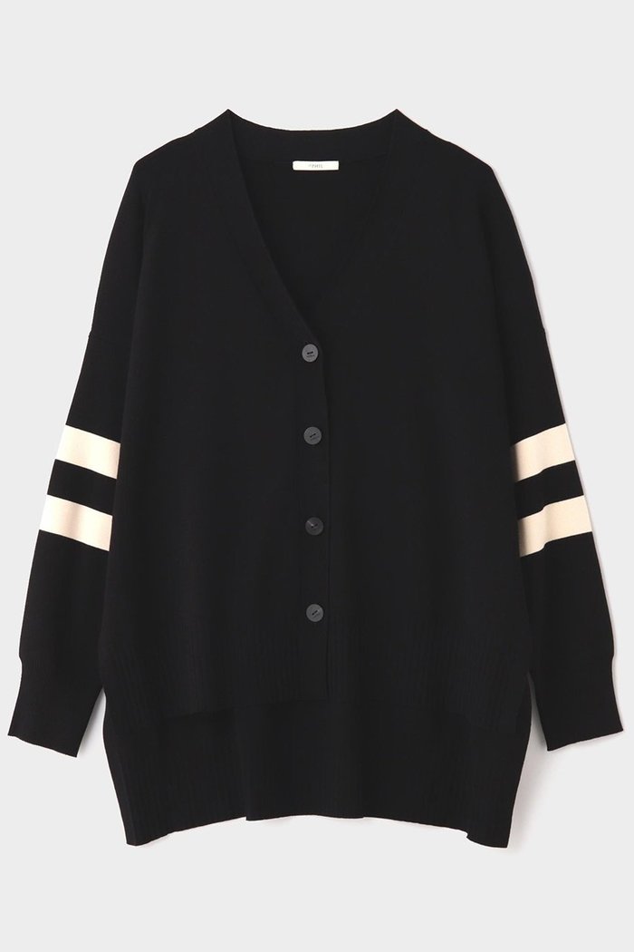 【ル フィル/LE PHIL】のオーバーサイズカーディガン インテリア・キッズ・メンズ・レディースファッション・服の通販 founy(ファニー) https://founy.com/ ファッション Fashion レディースファッション Fashion for Women トップス・カットソー Cut & Sew Tops ニット Knit Tops & Sweaters カーディガン・羽織り Layered Style Cardigans カーディガン Cardigan, Knitwear スタンダード Standard, Basic スポーティ Sporty, Casual Athletic ベーシック Basic, Essential |ID: prp329100004881792 ipo3291000000036437948