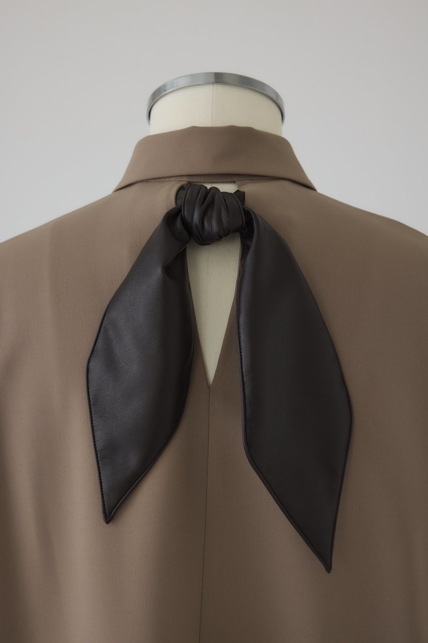 【リムアーク/RIM.ARK】のSynthetic leather tie SH/シャツ 人気、トレンドファッション・服の通販 founy(ファニー) 　ファッション　Fashion　レディースファッション　Fashion for Women　トップス・カットソー　Cut & Sew Tops　シャツ・ブラウス・オフィスカジュアル　Elegant Blouses & Button-Ups　おすすめ　Recommended / Our Picks　とろみ　Fluid, Flowy Fabric　インナー　Innerwear　シンプル　Simple, Minimal　ジャケット　Jacket, Outerwear　スリーブ　Sleeve, Long Sleeve / Short Sleeve　ドレープ　Drape, Draping Fabric　モダン　Modern, Contemporary　リラックス　Relax, Relaxed Fit　ロング　Long, Long-Length　other-7|ID: prp329100004881797 ipo3291000000036438024