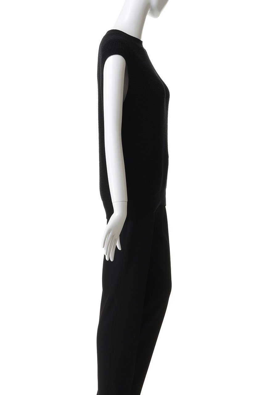 【スローン/SLOANE】の7G変形片畦編み コットン クルーネックベスト 人気、トレンドファッション・服の通販 founy(ファニー) 　ファッション　Fashion　レディースファッション　Fashion for Women　トップス・カットソー　Cut & Sew Tops　ニット　Knit Tops & Sweaters　ベスト&ジレ / 重ね着スタイル　Vests & Gilets　カジュアルプルオーバー・ニットトップス　Pullovers & Knit Tops / Casual Pullovers　畦編みニット・テクスチャードトップス　Ribbed Knit Sweaters / Textured Knit Tops　シンプル　Simple, Minimal　デニム　Denim, Jeans Material　新作・新入荷　New Arrivals / New In　畦　Ribbed Knit　軽量　Lightweight, Ultra Light　other-3|ID: prp329100004881834 ipo3291000000036438320