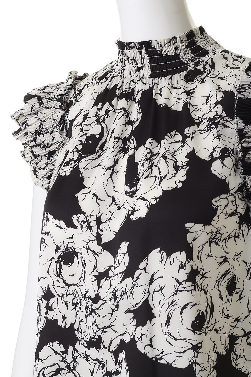 【コルコバード/CORCOVADO】のモノトーンサテンブラウス 人気、トレンドファッション・服の通販 founy(ファニー) 　ファッション　Fashion　レディースファッション　Fashion for Women　トップス・カットソー　Cut & Sew Tops　シャツ・ブラウス・オフィスカジュアル　Elegant Blouses & Button-Ups　おすすめ　Recommended / Our Picks　サテン　Satin, Glossy Fabric　ショート　Short, Short Length　スリーブ　Sleeve, Long Sleeve / Short Sleeve　セットアップ　Set-Up, Coordinated Outfit　フラワー　Flower, Floral　プリント　Print, Printed Pattern　プリーツ　Pleats, Pleated　新作・新入荷　New Arrivals / New In　無地　Plain, Solid Color　other-5|ID: prp329100004881967 ipo3291000000036439467