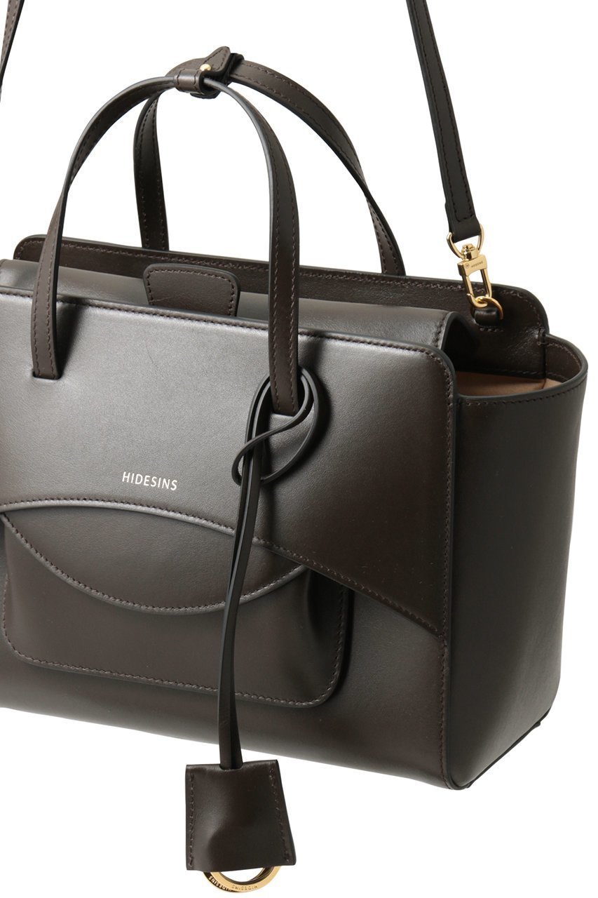 【その他のブランド/Other】のFLAP M ハンドバッグ 人気、トレンドファッション・服の通販 founy(ファニー) 　ファッション　Fashion　レディースファッション　Fashion for Women　バッグ　Bags　なめらか　Smooth, Silky Texture　コンパクト　Compact, Small Size　スクエア　Square, Square Shape　フォルム　Silhouette, Form　フラップ　Flap, Flap Pocket　フロント　Front, Front Design　ポケット　Pocket, Pocket Detail　other-5|ID: prp329100004881982 ipo3291000000036439593