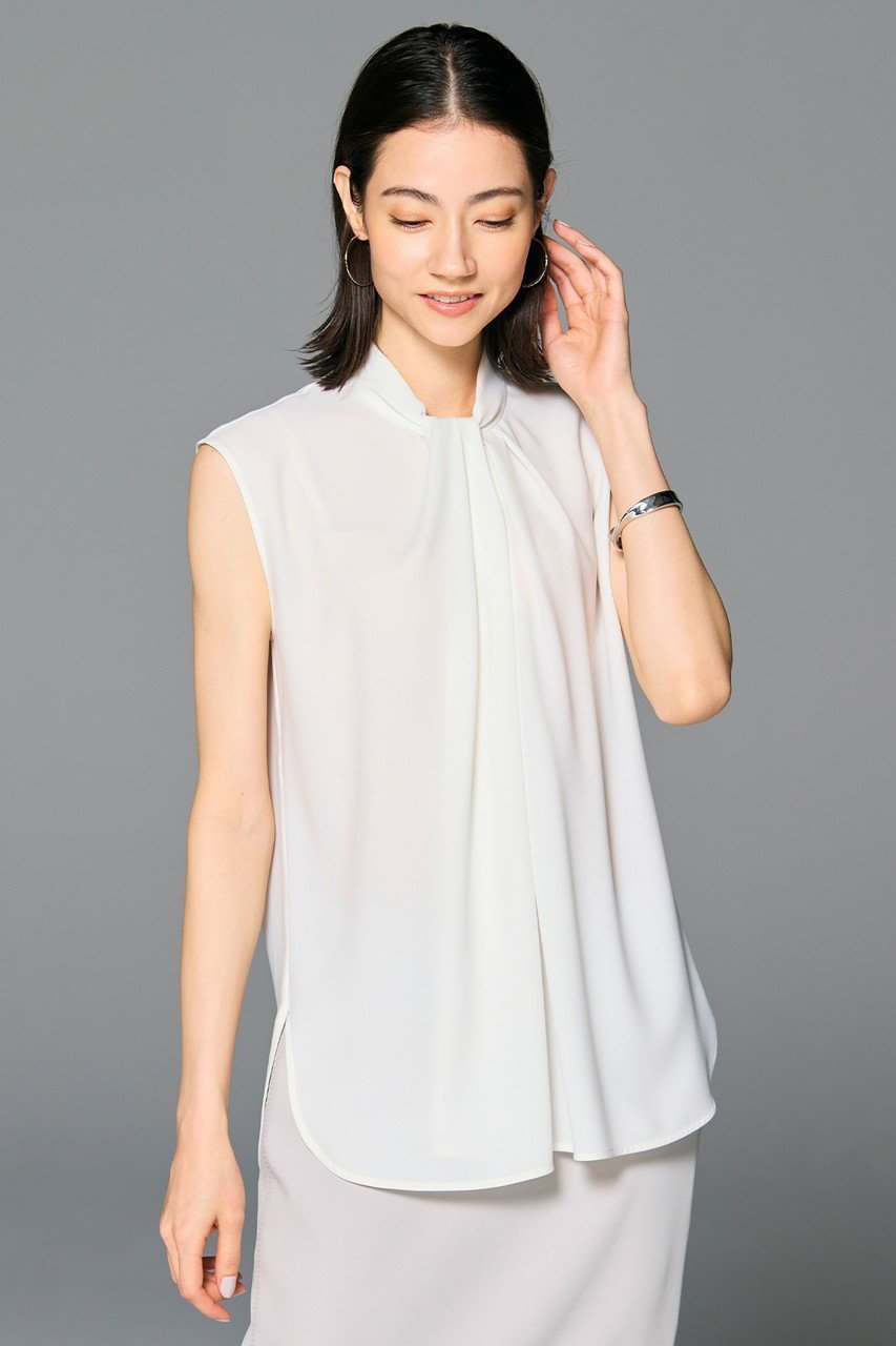 【ベイジ,/BEIGE,】のANITA(アニータ)/ノースリーブタックブラウス 人気、トレンドファッション・服の通販 founy(ファニー) 　ファッション　Fashion　レディースファッション　Fashion for Women　トップス・カットソー　Cut & Sew Tops　ニット　Knit Tops & Sweaters　キャミソール&ノースリーブ　Camisoles & Sleeveless Tops　シャツ・ブラウス・オフィスカジュアル　Elegant Blouses & Button-Ups　カジュアルプルオーバー・ニットトップス　Pullovers & Knit Tops / Casual Pullovers　エレガント 上品　Elegant　サテン　Satin, Glossy Fabric　ジャケット　Jacket, Outerwear　ドレープ　Drape, Draping Fabric　ノースリーブ　Sleeveless, No-Sleeve　other-7|ID: prp329100004882422 ipo3291000000036443512