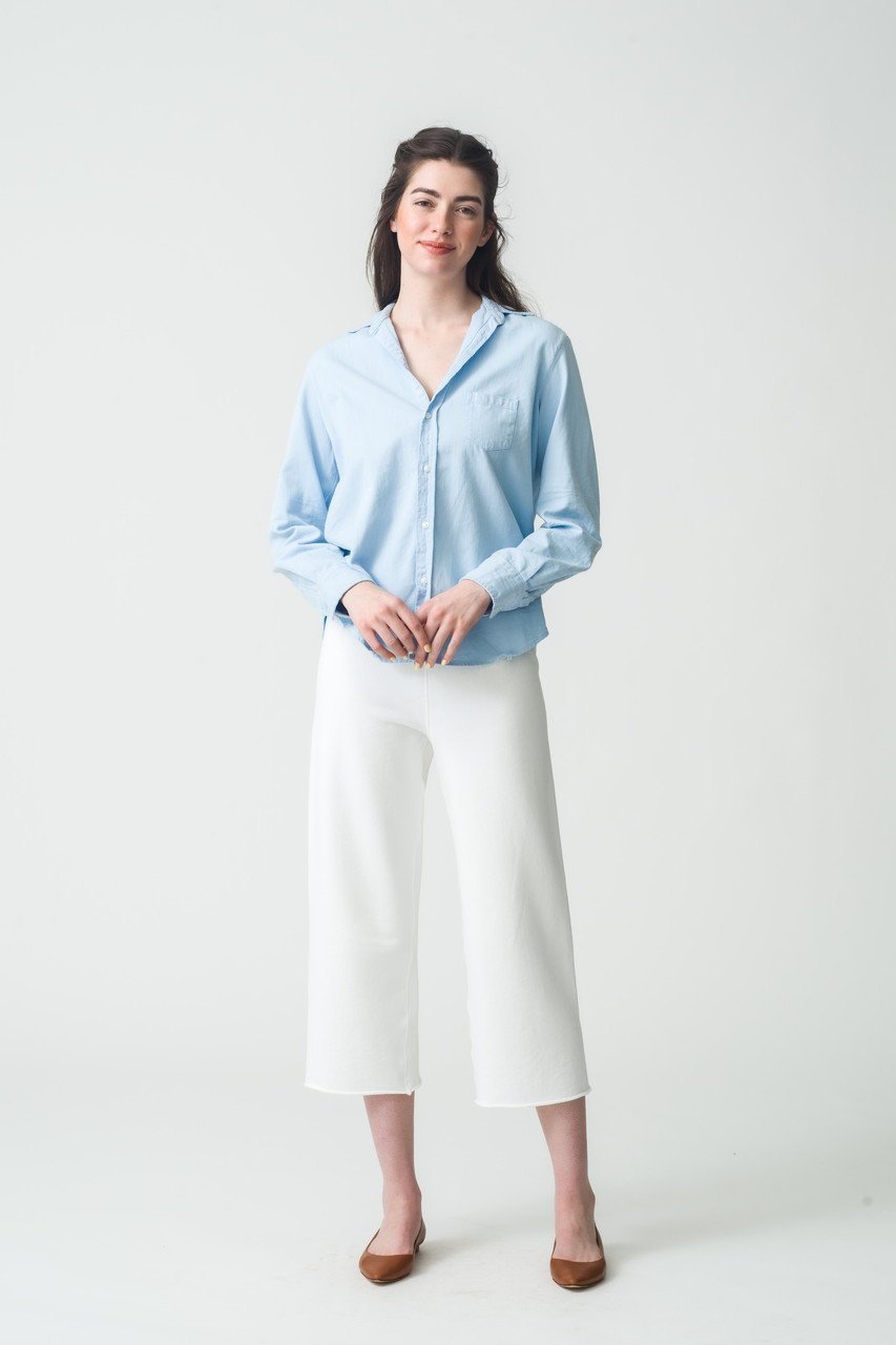 【フランク&アイリーン/Frank&Eileen】のEILEEN イタリアンフェイマスデニム カラーシャツ 人気、トレンドファッション・服の通販 founy(ファニー) 　ファッション　Fashion　レディースファッション　Fashion for Women　トップス・カットソー　Cut & Sew Tops　シャツ・ブラウス・オフィスカジュアル　Elegant Blouses & Button-Ups　シンプル　Simple, Minimal　スリーブ　Sleeve, Long Sleeve / Short Sleeve　ダメージ　Distressed, Destroyed　フレア　Flare, Flared　ポケット　Pocket, Pocket Detail　マニッシュ　Mannish, Boyish　ロング　Long, Long-Length　other-7|ID: prp329100004882496 ipo3291000000036444335