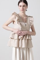 【ヒューエルミュージアム/hueLe Museum】の【hLM】フリルブラウス 人気、トレンドファッション・服の通販 founy(ファニー) ファッション Fashion レディースファッション Fashion for Women トップス・カットソー Cut & Sew Tops キャミソール&ノースリーブ Camisoles & Sleeveless Tops シャツ・ブラウス・オフィスカジュアル Elegant Blouses & Button-Ups ノースリーブ Sleeveless, No-Sleeve フリル Frill, Ruffle thumbnail ベージュ|ID: prp329100004882534 ipo3291000000036444716