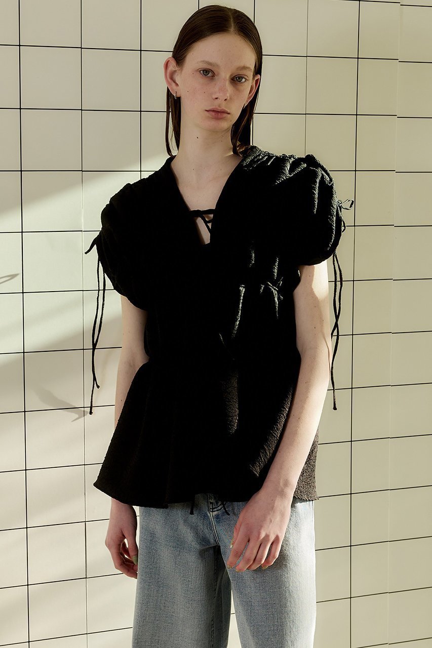 【メゾンスペシャル/MAISON SPECIAL】のShirring Ribbon Blouse/シャーリングリボンブラウス 人気、トレンドファッション・服の通販 founy(ファニー) 　ファッション　Fashion　レディースファッション　Fashion for Women　トップス・カットソー　Cut & Sew Tops　シャツ・ブラウス・オフィスカジュアル　Elegant Blouses & Button-Ups　おすすめ　Recommended / Our Picks　エレガント 上品　Elegant　オケージョン　Occasion Wear　シャーリング　Shirring, Ruched　ショート　Short, Short Length　スポーティ　Sporty, Casual Athletic　スリーブ　Sleeve, Long Sleeve / Short Sleeve　夏　Summer　other-7|ID: prp329100004882844 ipo3291000000036447900