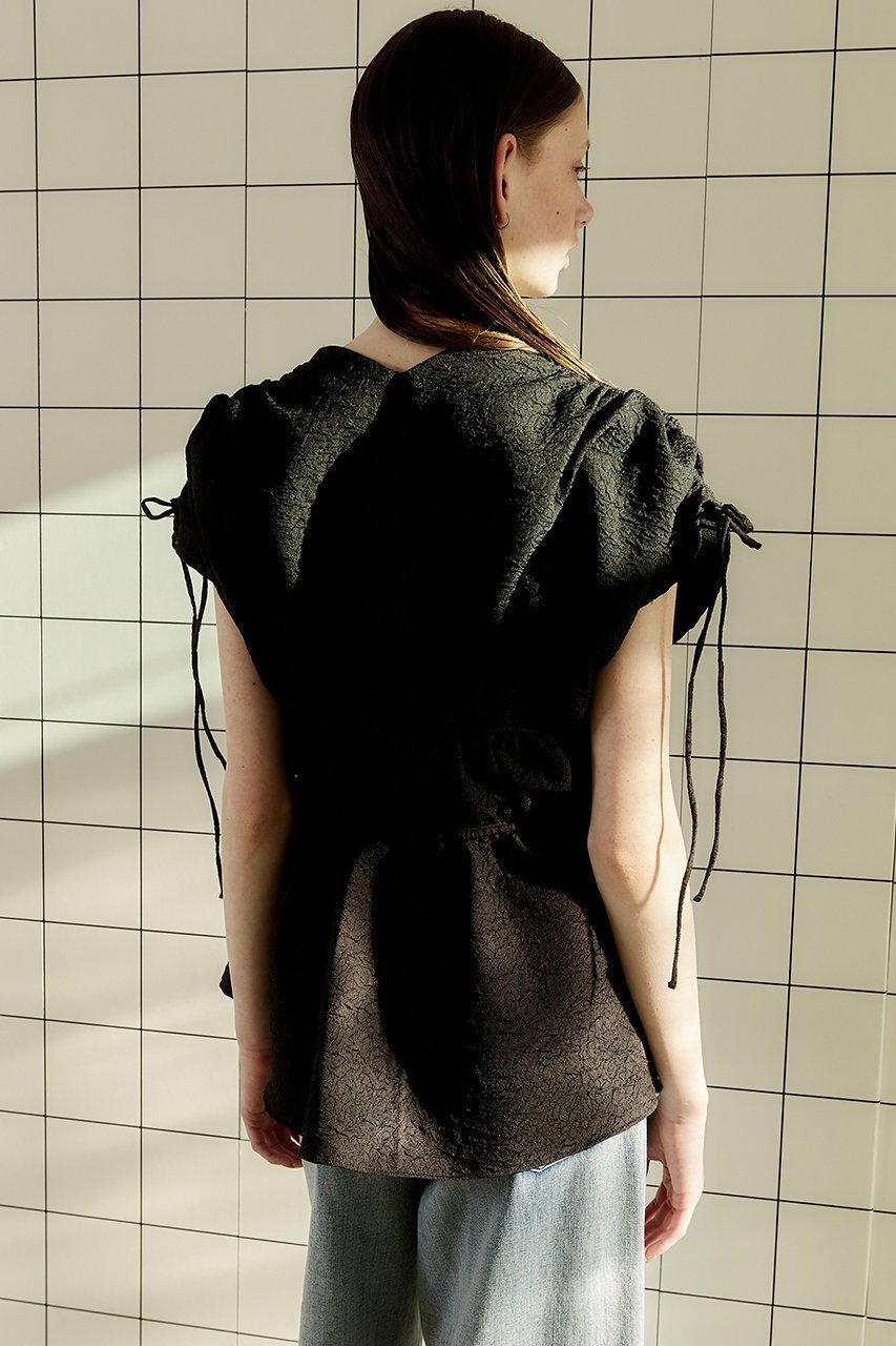 【メゾンスペシャル/MAISON SPECIAL】のShirring Ribbon Blouse/シャーリングリボンブラウス 人気、トレンドファッション・服の通販 founy(ファニー) 　ファッション　Fashion　レディースファッション　Fashion for Women　トップス・カットソー　Cut & Sew Tops　シャツ・ブラウス・オフィスカジュアル　Elegant Blouses & Button-Ups　おすすめ　Recommended / Our Picks　エレガント 上品　Elegant　オケージョン　Occasion Wear　シャーリング　Shirring, Ruched　ショート　Short, Short Length　スポーティ　Sporty, Casual Athletic　スリーブ　Sleeve, Long Sleeve / Short Sleeve　夏　Summer　other-8|ID: prp329100004882844 ipo3291000000036447903