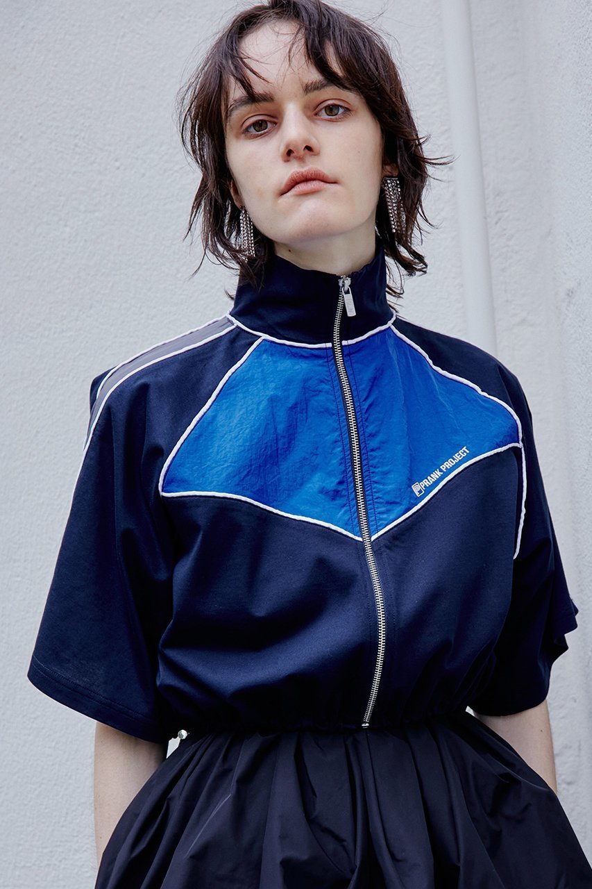 【プランク プロジェクト/PRANK PROJECT】のバイカラークロップドZIPトップ / Bicolor Cropped Zip Top 人気、トレンドファッション・服の通販 founy(ファニー) ファッション Fashion レディースファッション Fashion for Women トップス・カットソー Cut & Sew Tops シャツ・ブラウス・オフィスカジュアル Elegant Blouses & Button-Ups カットソー Cut and Sewn Top クロップド Cropped, Short Length ショート Short, Short Length スポーティ Sporty, Casual Athletic スリーブ Sleeve, Long Sleeve / Short Sleeve タフタ Taffeta, Structured Fabric ドッキング Docking, Mixed Material バランス Balance, Style Balance パイピング Piping, Trim Design other-6|ID: prp329100004882964 ipo3291000000036448964