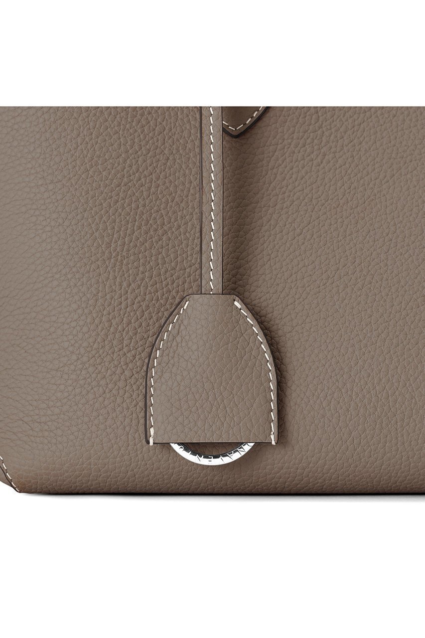 【ボナベンチュラ/BONAVENTURA】のミア トートバッグ (27 スモール シュリンク) 人気、トレンドファッション・服の通販 founy(ファニー) 　ファッション　Fashion　レディースファッション　Fashion for Women　バッグ　Bags　イタリア　Italy　コーティング　Coating, Coated Finish　シルバー　Silver, Metallic Silver　ポケット　Pocket, Pocket Detail　マグネット　Magnet, Magnetic Closure　再入荷　Restock / Back in Stock　other-8|ID: prp329100004883206 ipo3291000000036451467