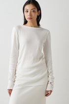 【ウィムガゼット/Whim Gazette】のコットンテレコクルーネックプルオーバー 人気、トレンドファッション・服の通販 founy(ファニー) ファッション Fashion レディースファッション Fashion for Women トップス・カットソー Cut & Sew Tops シャツ・ブラウス・オフィスカジュアル Elegant Blouses & Button-Ups ロングTシャツ・Tシャツ Longline T-Shirts & Tees カジュアルプルオーバー・ニットトップス Pullovers & Knit Tops / Casual Pullovers カットソー・ベーシックTシャツ Cut-and-Sewn Tops / Stretch Tees & Basics インナー Innerwear カットソー Cut and Sewn Top シンプル Simple, Minimal ジャケット Jacket, Outerwear スマート Smart, Elegant スリーブ Sleeve, Long Sleeve / Short Sleeve テレコ Ribbed, Rib Stitch フィット Fit, Slim Fit フェミニン Feminine, Girly ベーシック Basic, Essential ロング Long, Long-Length 再入荷 Restock / Back in Stock 長袖 Long Sleeve, Full Sleeve thumbnail オフホワイト|ID: prp329100004883435 ipo3291000000036453629