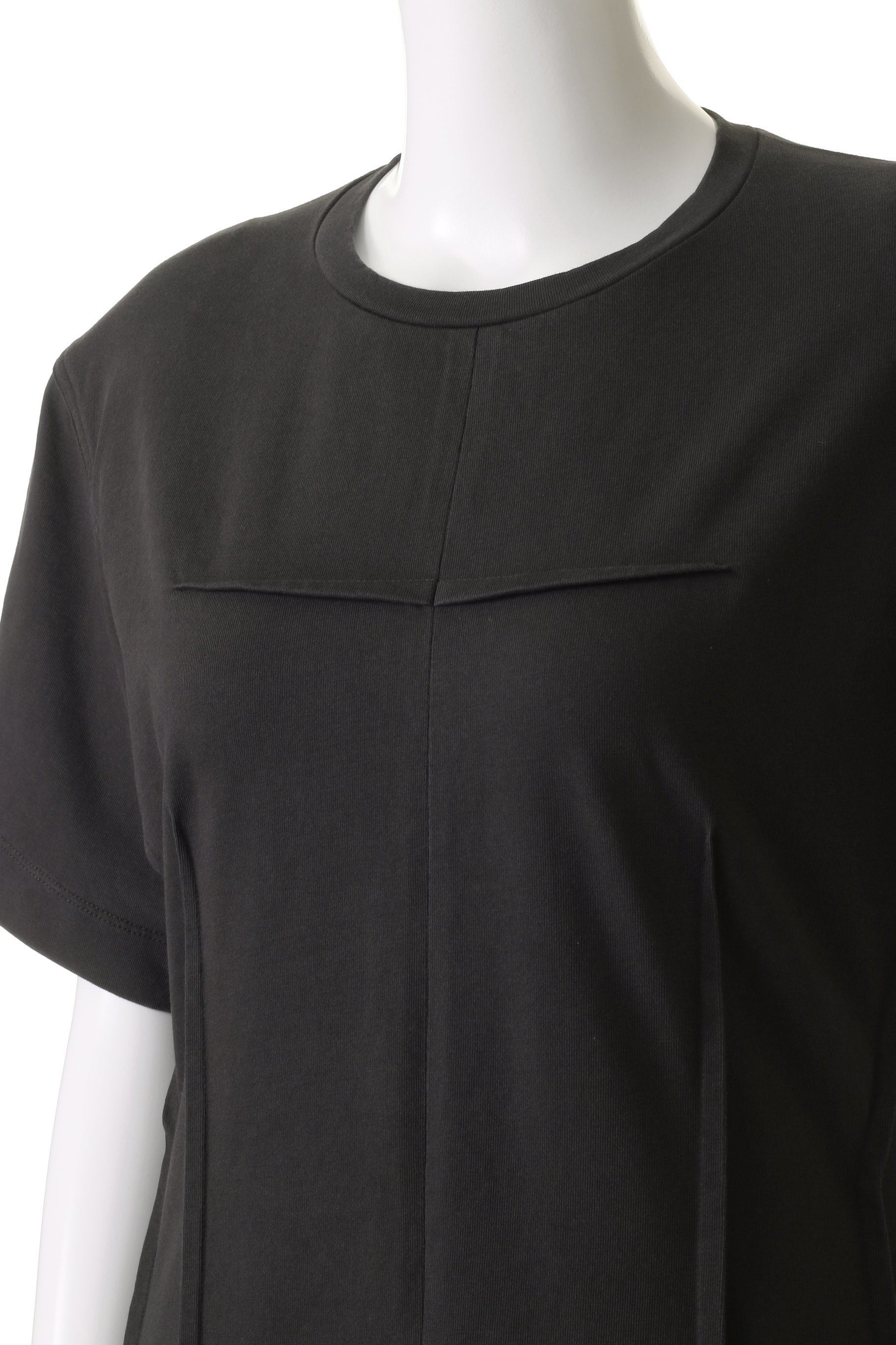 【プランク プロジェクト/PRANK PROJECT】のバックホールフォルムオーバーTEE/ Backhole Form Over Tee 人気、トレンドファッション・服の通販 founy(ファニー) ファッション Fashion レディースファッション Fashion for Women トップス・カットソー Cut & Sew Tops シャツ・ブラウス・オフィスカジュアル Elegant Blouses & Button-Ups ロングTシャツ・Tシャツ Longline T-Shirts & Tees カットソー・ベーシックTシャツ Cut-and-Sewn Tops / Stretch Tees & Basics カッティング Cutting Detail カットソー Cut and Sewn Top シェイプ Shape, Slim Fit ショート Short, Short Length スリーブ Sleeve, Long Sleeve / Short Sleeve other-5|ID: prp329100004883501 ipo3291000000036454210