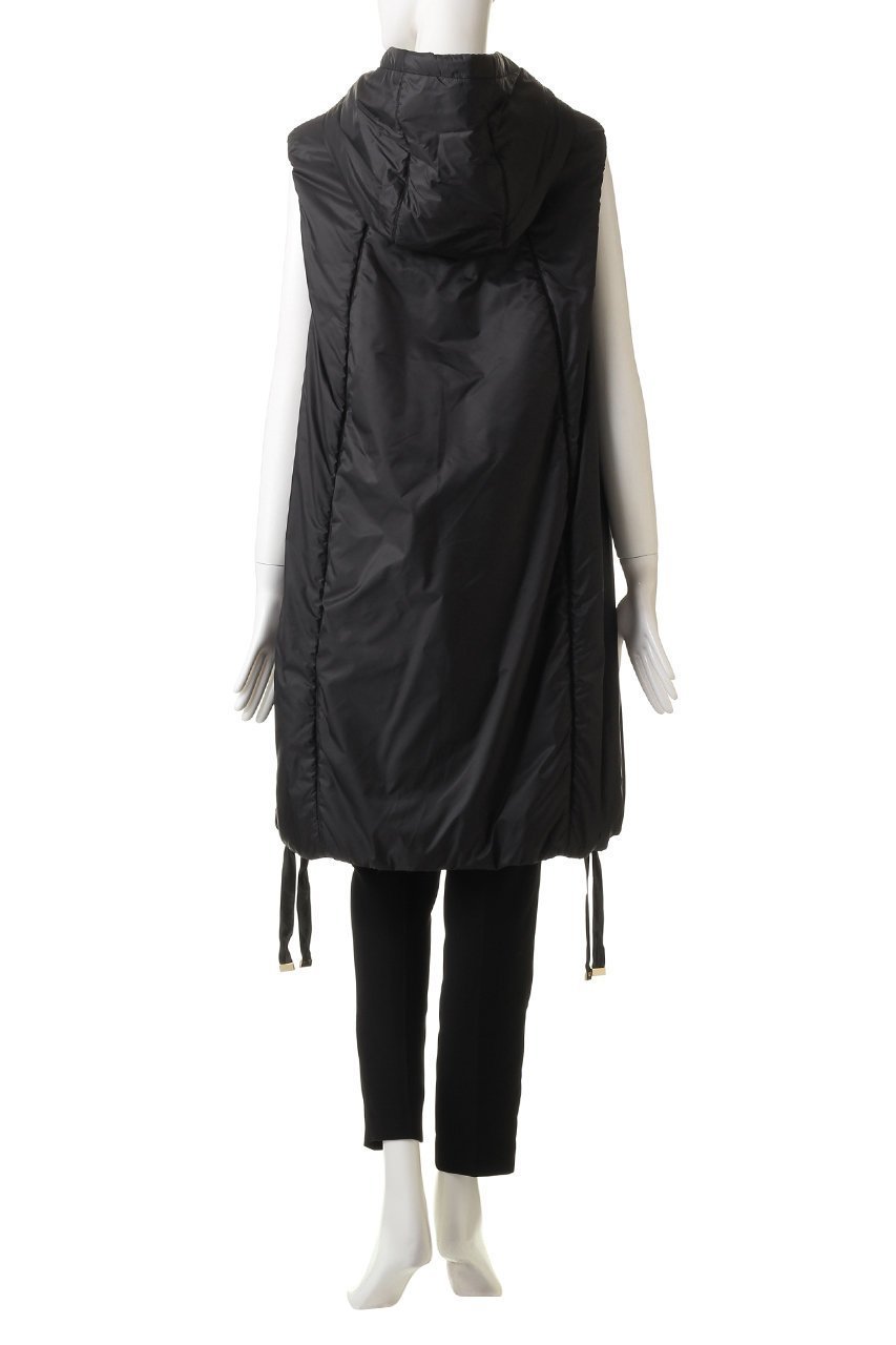 【マックスマーラ/Max Mara】の【Max Mara The Cube】GREENGI ノースリーブ パファーミディアムジャケット 人気、トレンドファッション・服の通販 founy(ファニー) 　ファッション　Fashion　レディースファッション　Fashion for Women　アウター　Coat / Outerwear Collection　コート・ロングコート・ピーコート　Long Coats, Peacoats & More　レディースジャケット・軽アウター　Jackets　スポーティ　Sporty, Casual Athletic　ダウン　Down, Puffer　ノースリーブ　Sleeveless, No-Sleeve　エレガント 上品　Elegant　冬　Winter / This Winter　other-4|ID: prp329100004884307 ipo3291000000036459485