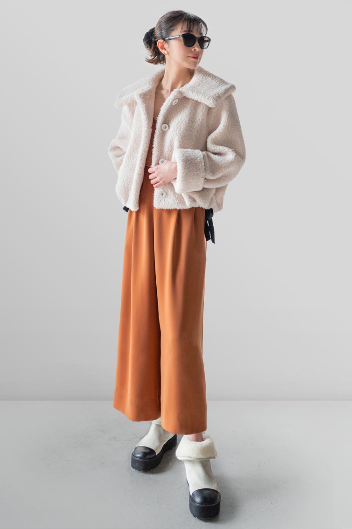 【デイジーリン/DAISY LIN】のCoat “Teddy Teddy Ribbon” 人気、トレンドファッション・服の通販 founy(ファニー) ファッション Fashion レディースファッション Fashion for Women アウター Coat / Outerwear Collection コート・ロングコート・ピーコート Long Coats, Peacoats & More おすすめ Recommended / Our Picks ウォッシャブル Machine Washable エレガント 上品 Elegant サテン Satin, Glossy Fabric ショート Short, Short Length シルク Silk, 100% Silk ストレッチ Stretch, Stretchy Fabric バランス Balance, Style Balance フェミニン Feminine, Girly ブルゾン Blouson, Bomber Jacket ベルベット Velvet, Velvety リボン Ribbon, Bow 冬 Winter / This Winter 洗える Machine Washable other-8|ID: prp329100004884312 ipo3291000000036459557