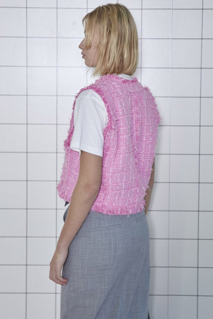 【メゾンスペシャル/MAISON SPECIAL】のTweed Short Length Vest/ツイードショートベスト 人気、トレンドファッション・服の通販 founy(ファニー) 　ファッション　Fashion　レディースファッション　Fashion for Women　アウター　Coat / Outerwear Collection　レディースジャケット・軽アウター　Jackets　インナー　Innerwear　サマー　Summer, Summer Style　ジャケット　Jacket, Outerwear　ダウン　Down, Puffer　ツイード　Twill, Twill Weave　フリンジ　Fringe, Tassel　ベスト　Vest, Waistcoat　エレガント 上品　Elegant　夏　Summer　春　Spring　other-7|ID: prp329100004884413 ipo3291000000036460422