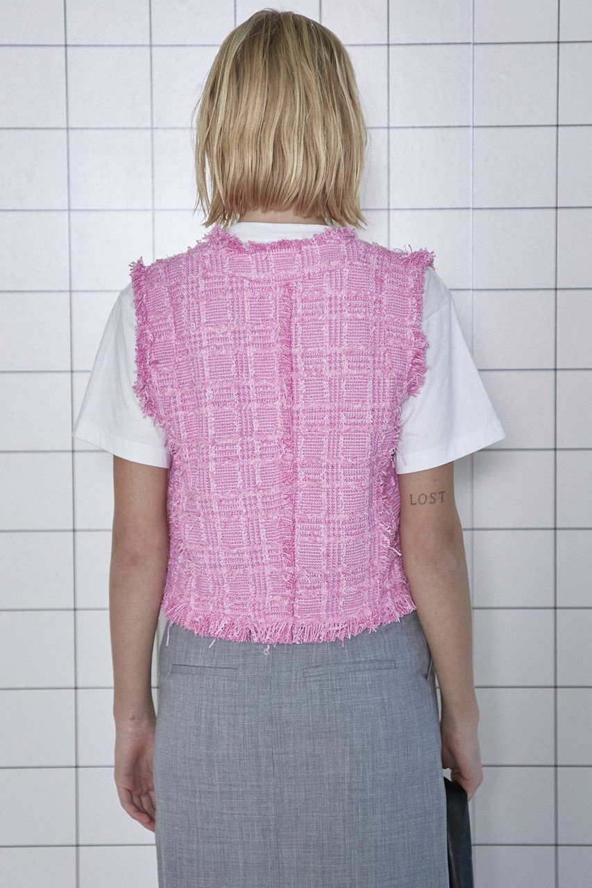 【メゾンスペシャル/MAISON SPECIAL】のTweed Short Length Vest/ツイードショートベスト 人気、トレンドファッション・服の通販 founy(ファニー) 　ファッション　Fashion　レディースファッション　Fashion for Women　アウター　Coat / Outerwear Collection　レディースジャケット・軽アウター　Jackets　インナー　Innerwear　サマー　Summer, Summer Style　ジャケット　Jacket, Outerwear　ダウン　Down, Puffer　ツイード　Twill, Twill Weave　フリンジ　Fringe, Tassel　ベスト　Vest, Waistcoat　エレガント 上品　Elegant　夏　Summer　春　Spring　other-8|ID: prp329100004884413 ipo3291000000036460423