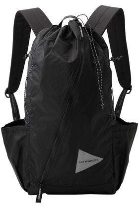 【アンドワンダー/and wander】の【UNISEX】sil daypack 人気、トレンドファッション・服の通販 founy(ファニー) ファッション Fashion レディースファッション Fashion for Women スポーツウェア Functional & Stylish Sportswear スポーツバッグ・ジム用ポーチ・バックパック Gym Bag / Sports Backpack / Pouch for Training ユニセックス Unisex, Genderless アウトドア Outdoor Clothing コンパクト Compact, Small Size スタイリッシュ Stylish, Fashionable スポーツ Sports, Activewear ポケット Pocket, Pocket Detail 旅行 Travel 軽量 Lightweight, Ultra Light |ID:prp329100004884663