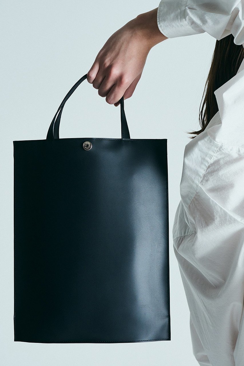 【ジ アートオブキャリング/THE ART OF CARRYING】のトートバッグ E 人気、トレンドファッション・服の通販 founy(ファニー) 　ファッション　Fashion　レディースファッション　Fashion for Women　バッグ　Bags　なめらか　Smooth, Silky Texture　軽量　Lightweight, Ultra Light　other-2|ID: prp329100004884679 ipo3291000000036462680