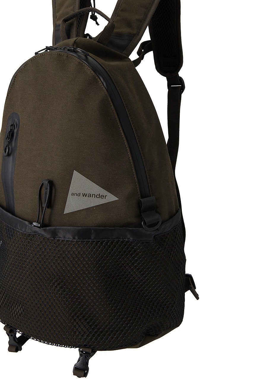 【アンドワンダー/and wander】の【UNISEX】PE/CO 20L daypack 人気、トレンドファッション・服の通販 founy(ファニー) 　ファッション　Fashion　レディースファッション　Fashion for Women　スポーツウェア　Functional & Stylish Sportswear　スポーツバッグ・ジム用ポーチ・バックパック　Gym Bag / Sports Backpack / Pouch for Training　ユニセックス　Unisex, Genderless　アウトドア　Outdoor Clothing　シンプル　Simple, Minimal　スポーツ　Sports, Activewear　デイパック　Daypack, Casual Backpack　ポケット　Pocket, Pocket Detail　定番　Standard, Basic Item　other-4|ID: prp329100004884689 ipo3291000000036462770