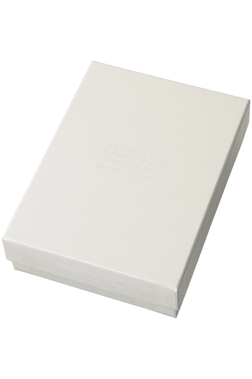 【メゾン マルジェラ/MAISON MARGIELA】の【UNISEX】ZIPカードウォレット 人気、トレンドファッション・服の通販 founy(ファニー) 　ファッション　Fashion　レディースファッション　Fashion for Women　ミニ財布・二つ折り財布　Wallets & Card Cases　カードケース/名刺入れ　Card Holders & Business Cases　ユニセックス　Unisex, Genderless　クラッチ　Clutch, Clutch Bag　コイン　Coin, Coin Design　コンパクト　Compact, Small Size　シンプル　Simple, Minimal　ポケット　Pocket, Pocket Detail　定番　Standard, Basic Item　財布　Wallet, Purse　other-5|ID: prp329100004884692 ipo3291000000036462797