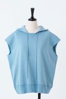 【オーヴィル/EAUVIRE】のラメニットフーディー 人気、トレンドファッション・服の通販 founy(ファニー) ファッション Fashion レディースファッション Fashion for Women トップス・カットソー Cut & Sew Tops ニット Knit Tops & Sweaters カジュアルプルオーバー・ニットトップス Pullovers & Knit Tops / Casual Pullovers なめらか Smooth, Silky Texture イタリア Italy スタイリッシュ Stylish, Fashionable スリーブ Sleeve, Long Sleeve / Short Sleeve フォルム Silhouette, Form フレンチ French, French Style ベスト Vest, Waistcoat |ID:prp329100004884851