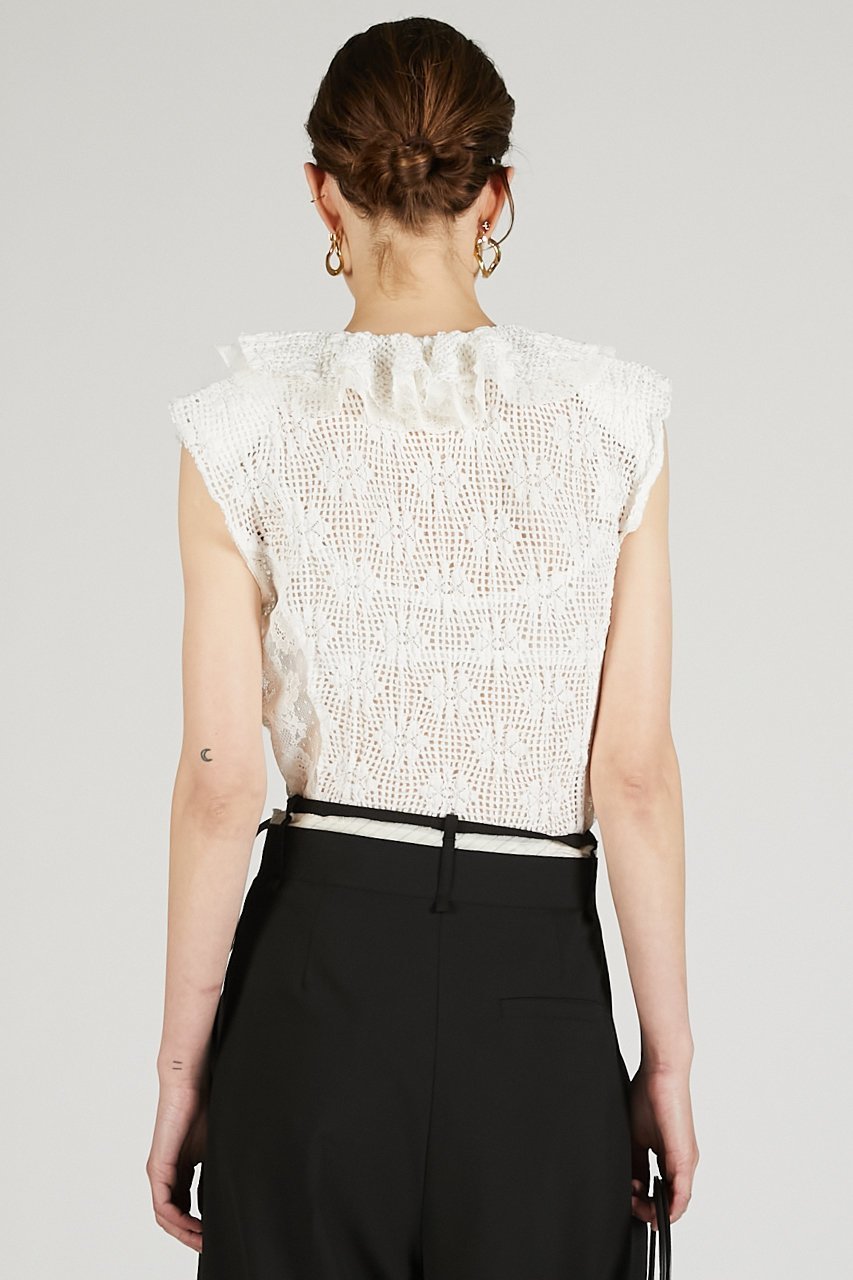 【プランク プロジェクト/PRANK PROJECT】のレースフリルボディースーツ / Lace Frill Bodysuit 人気、トレンドファッション・服の通販 founy(ファニー) 　ファッション　Fashion　レディースファッション　Fashion for Women　トップス・カットソー　Cut & Sew Tops　キャミソール&ノースリーブ　Camisoles & Sleeveless Tops　シャツ・ブラウス・オフィスカジュアル　Elegant Blouses & Button-Ups　ロングTシャツ・Tシャツ　Longline T-Shirts & Tees　カットソー・ベーシックTシャツ　Cut-and-Sewn Tops / Stretch Tees & Basics　インナー　Innerwear　キャミソール　Camisole, Spaghetti Strap Top　ジャケット　Jacket, Outerwear　ストレッチ　Stretch, Stretchy Fabric　スーツ　Suit, Formalwear　タンク　Tank Top, Sleeveless Top　レース　Lace, Lace Fabric　other-8|ID: prp329100004884982 ipo3291000000036465523