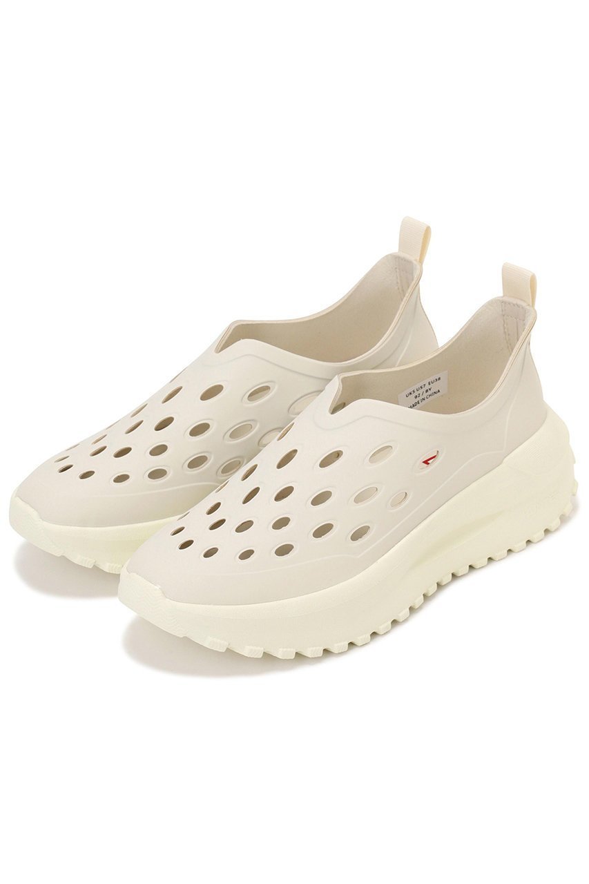 【アドーア/ADORE】のHUNTER travel flow shoe インテリア・キッズ・メンズ・レディースファッション・服の通販 founy(ファニー) 　ファッション　Fashion　レディースファッション　Fashion for Women　旅行　Travel　おすすめ　Recommended / Our Picks　アウトドア　Outdoor Clothing　シューズ　Shoes, Footwear　スニーカー　Sneakers, Trainers　ビーチ　Beach, Seaside　夏　Summer　ホワイト|ID: prp329100004885088 ipo3291000000036466710