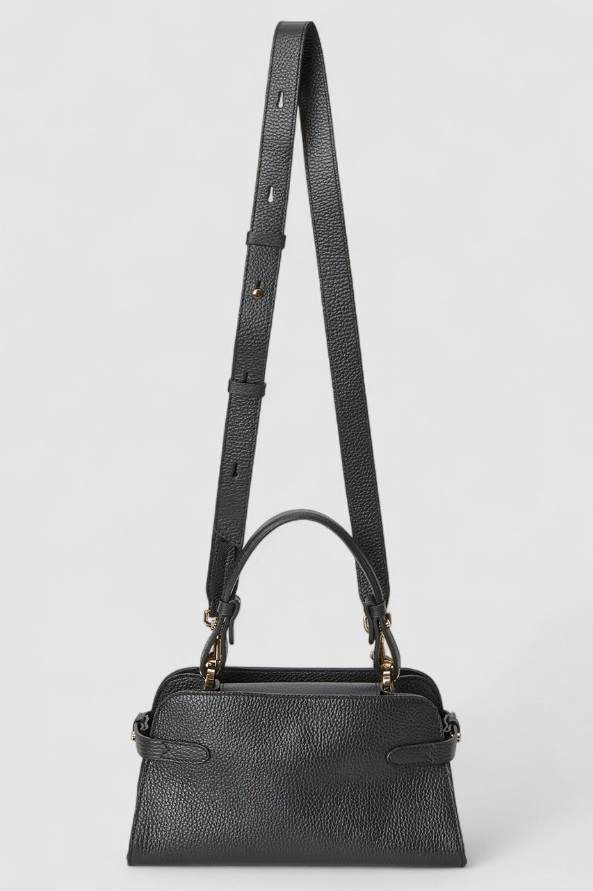 【アナイ/ANAYI】の【Eternal Line 2026】 スクエアワンハンドルバッグ 人気、トレンドファッション・服の通販 founy(ファニー) 　ファッション　Fashion　レディースファッション　Fashion for Women　バッグ　Bags　コンパクト　Compact, Small Size　シェイプ　Shape, Slim Fit　フラップ　Flap, Flap Pocket　ポケット　Pocket, Pocket Detail　マグネット　Magnet, Magnetic Closure　ラップ　Wrap, Wrap Design　台形　A-Line, Trapezoid Shape　other-4|ID: prp329100004885310 ipo3291000000036469653