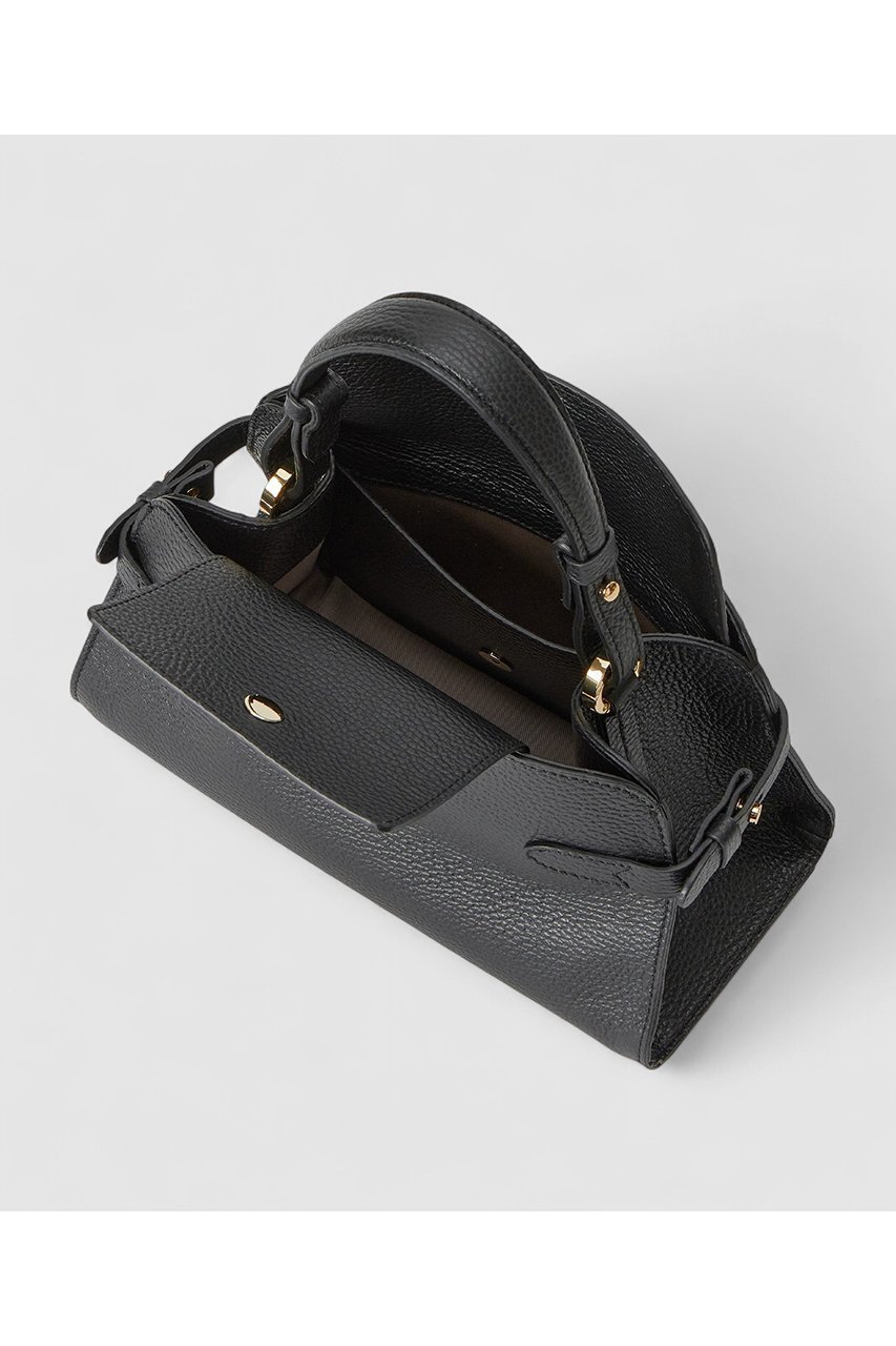 【アナイ/ANAYI】の【Eternal Line 2026】 スクエアワンハンドルバッグ 人気、トレンドファッション・服の通販 founy(ファニー) 　ファッション　Fashion　レディースファッション　Fashion for Women　バッグ　Bags　コンパクト　Compact, Small Size　シェイプ　Shape, Slim Fit　フラップ　Flap, Flap Pocket　ポケット　Pocket, Pocket Detail　マグネット　Magnet, Magnetic Closure　ラップ　Wrap, Wrap Design　台形　A-Line, Trapezoid Shape　other-6|ID: prp329100004885310 ipo3291000000036469658