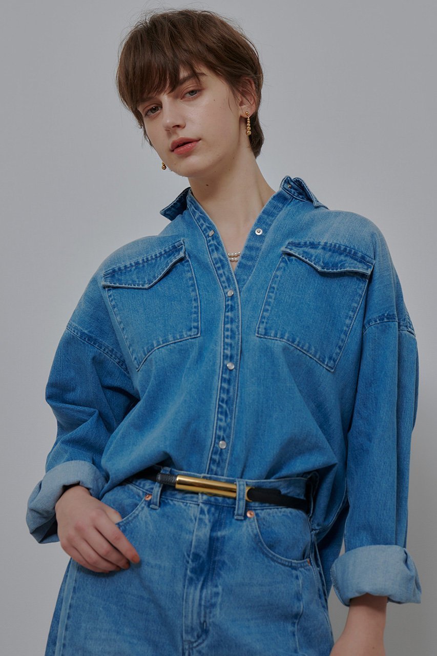 【アルアバイル/allureville】のバックレイヤードデニムシャツ 人気、トレンドファッション・服の通販 founy(ファニー) 　ファッション　Fashion　レディースファッション　Fashion for Women　トップス・カットソー　Cut & Sew Tops　シャツ・ブラウス・オフィスカジュアル　Elegant Blouses & Button-Ups　バッグ　Bags　スリーブ　Sleeve, Long Sleeve / Short Sleeve　デニム　Denim, Jeans Material　パール　Pearl, Pearl Accent　ロング　Long, Long-Length　ワーク　Workwear, Utility Style　エレガント 上品　Elegant　other-7|ID: prp329100004885353 ipo3291000000036470205
