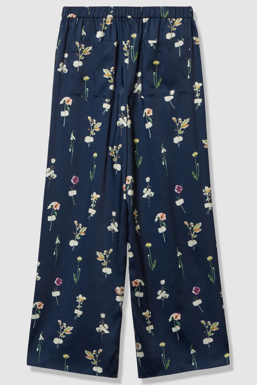 【アナイ/ANAYI】の【セットアップ対象商品】ボタニカルサテンプリントイージーパンツ 人気、トレンドファッション・服の通販 founy(ファニー) 　ファッション　Fashion　レディースファッション　Fashion for Women　セットアップ　Matching Sets　レディースパンツ・ボトムス　Pants & Trousers / Bottoms　パンツ　Pants & Trousers　おすすめ　Recommended / Our Picks　スクエア　Square, Square Shape　セットアップ　Set-Up, Coordinated Outfit　ボタニカル　Botanical, Floral Pattern　モチーフ　Motif, Design Theme　ワイド　Wide, Wide Fit　エレガント 上品　Elegant　other-2|ID: prp329100004885542 ipo3291000000036472079