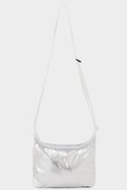 【ル フィル/LE PHIL】の《LE PHIL SPORTS》ライトタフタサコッシュ 人気、トレンドファッション・服の通販 founy(ファニー) ファッション Fashion レディースファッション Fashion for Women スポーツウェア Functional & Stylish Sportswear スポーツバッグ・ジム用ポーチ・バックパック Gym Bag / Sports Backpack / Pouch for Training バッグ Bags ショルダー Shoulder, Shoulder Strap シンプル Simple, Minimal スポーティ Sporty, Casual Athletic タフタ Taffeta, Structured Fabric フロント Front, Front Design ポシェット Pochette, Mini Bag ロング Long, Long-Length 軽量 Lightweight, Ultra Light thumbnail シルバー|ID: prp329100004885578 ipo3291000000036472443