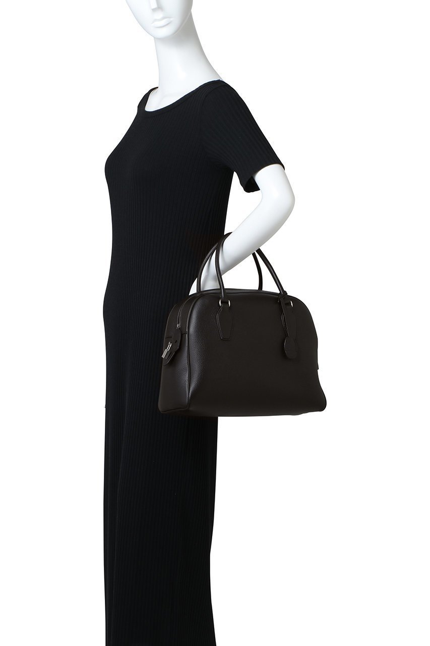 【ザ ロウ/THE ROW】のINDIA 12.00 人気、トレンドファッション・服の通販 founy(ファニー) 　ファッション　Fashion　レディースファッション　Fashion for Women　バッグ　Bags　オケージョン　Occasion Wear　シンプル　Simple, Minimal　トレンド　Trend, Trending Now　フォルム　Silhouette, Form　定番　Standard, Basic Item　other-2|ID: prp329100004885701 ipo3291000000036473256