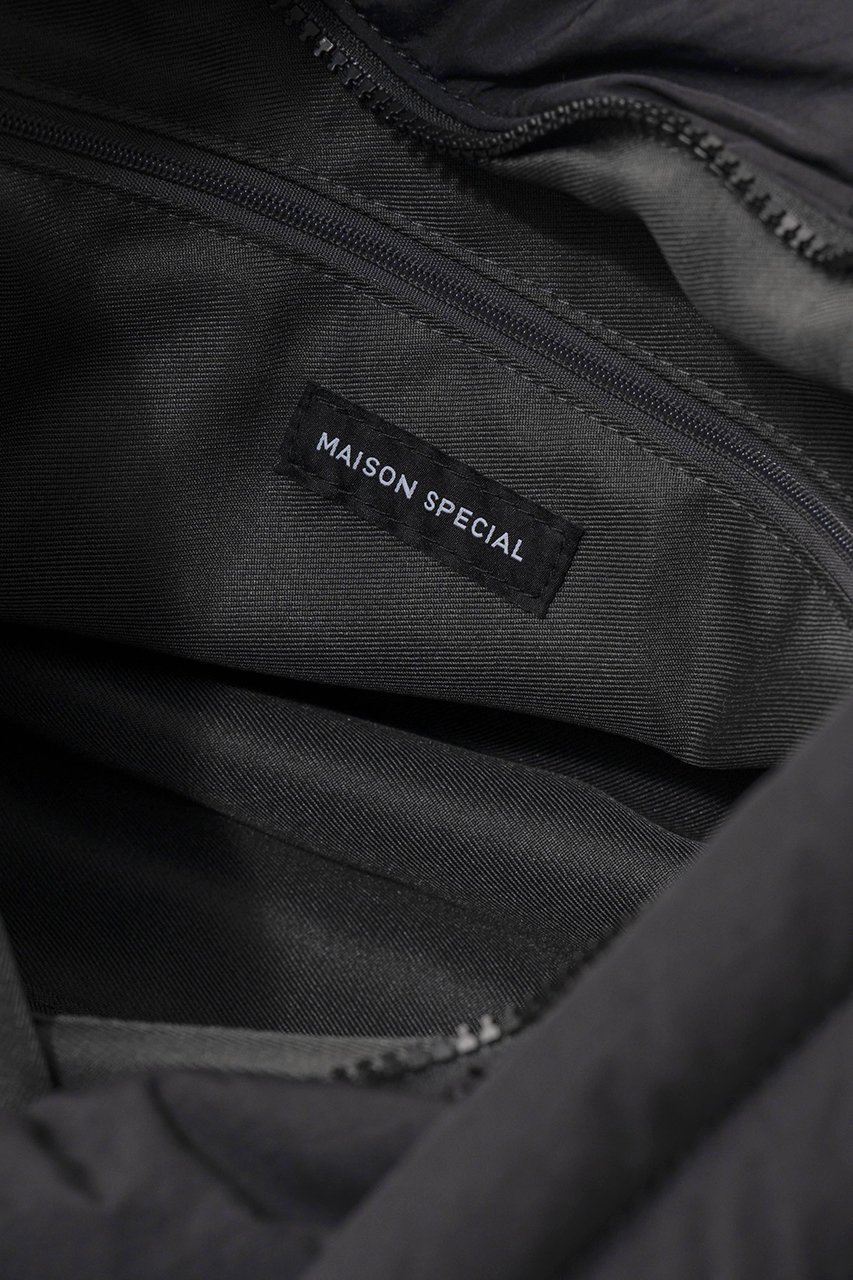 【メゾンスペシャル/MAISON SPECIAL】のWashable Shirring Body Bag/ウォッシャブルシャーリングボディーバッグ 人気、トレンドファッション・服の通販 founy(ファニー) 　ファッション　Fashion　レディースファッション　Fashion for Women　バッグ　Bags　ポーチ&ミニバッグ　Pouches & Mini Bags　シャーリング　Shirring, Ruched　バランス　Balance, Style Balance　メタル　Metal, Metal Parts　ワッシャー　Washer, Crinkled Finish　other-7|ID: prp329100004885744 ipo3291000000036473717