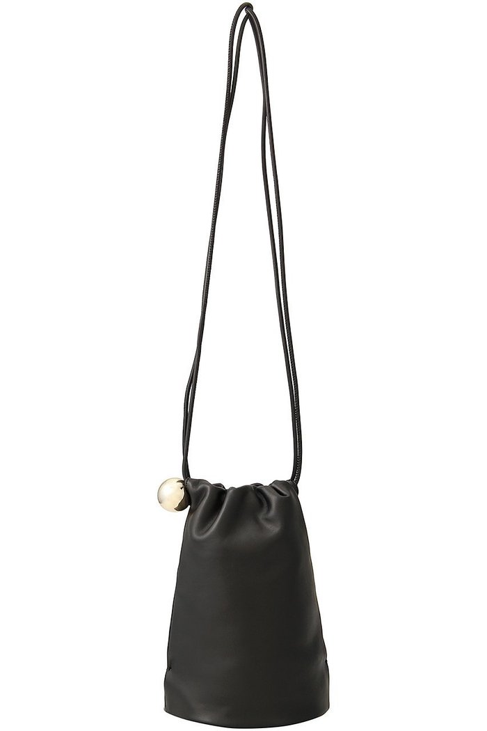 【アドーア/ADORE】のボールチャームギャザーバッグ インテリア・キッズ・メンズ・レディースファッション・服の通販 founy(ファニー) https://founy.com/ ファッション Fashion レディースファッション Fashion for Women バッグ Bags なめらか Smooth, Silky Texture ギャザー Gathered, Ruffled チャーム Charm, Pendant ファブリック Fabric, Textile フォルム Silhouette, Form エレガント 上品 Elegant 旅行 Travel |ID: prp329100004885755 ipo3291000000036473805