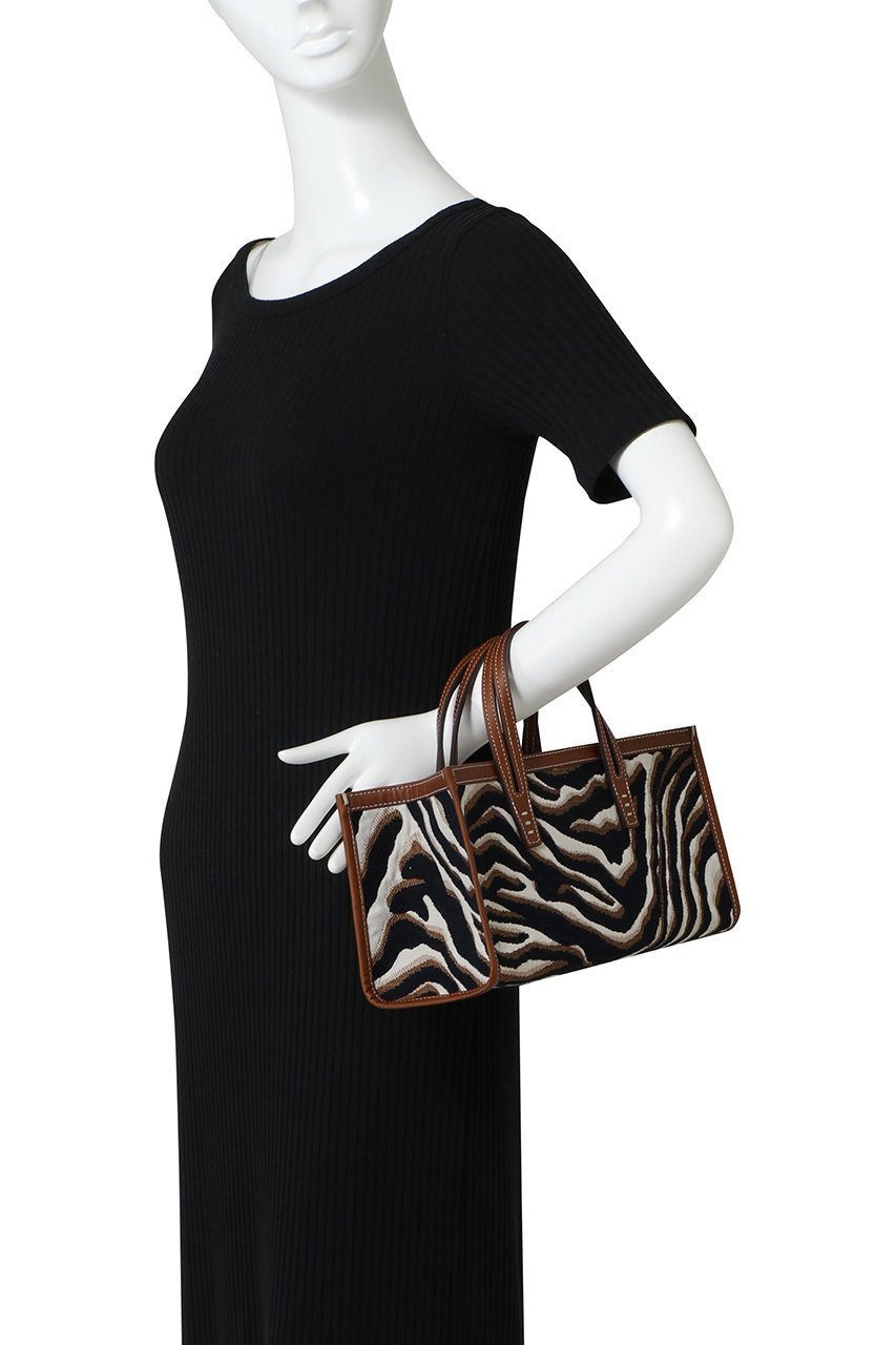 【ガリャルダガランテ/GALLARDAGALANTE】の【A VACATION】ハンドバッグ/BREAD 人気、トレンドファッション・服の通販 founy(ファニー) 　ファッション　Fashion　レディースファッション　Fashion for Women　バッグ　Bags　アクセサリー　Fashion Accessories　インナー　Innerwear　コレクション　Collection, Seasonal Line　コンパクト　Compact, Small Size　フォルム　Silhouette, Form　ポーチ　Pouch, Small Case　人気　Popular, Best Seller　A/W・秋冬　Autumn/Winter　other-3|ID: prp329100004885785 ipo3291000000036474101