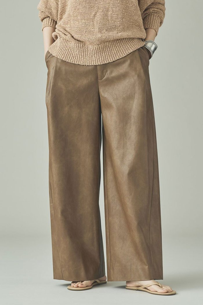 【カレンソロジー/Curensology】のヴィンテージフェイクレザーパンツ インテリア・キッズ・メンズ・レディースファッション・服の通販 founy(ファニー) https://founy.com/ ファッション Fashion レディースファッション Fashion for Women パンツ Pants & Trousers カットソー Cut and Sewn Top シアー Sheer, See-Through フェイクレザー Faux Leather, PU Leather ミックス Mix, Mixed Style レース Lace, Lace Fabric ヴィンテージ Vintage Style 日本製 Made In Japan |ID: prp329100004886174 ipo3291000000036693782