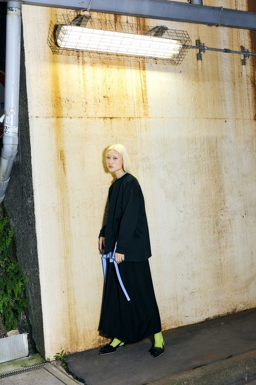 【エンフォルド/ENFOLD】のダンボール スクエアBOX P.O/プルオーバー 人気、トレンドファッション・服の通販 founy(ファニー) 　ファッション　Fashion　レディースファッション　Fashion for Women　トップス・カットソー　Cut & Sew Tops　シャツ・ブラウス・オフィスカジュアル　Elegant Blouses & Button-Ups　ロングTシャツ・Tシャツ　Longline T-Shirts & Tees　カジュアルプルオーバー・ニットトップス　Pullovers & Knit Tops / Casual Pullovers　カットソー・ベーシックTシャツ　Cut-and-Sewn Tops / Stretch Tees & Basics　カットソー　Cut and Sewn Top　スクエア　Square, Square Shape　スリーブ　Sleeve, Long Sleeve / Short Sleeve　ロング　Long, Long-Length　other-5|ID: prp329100004886563 ipo3291000000036484251