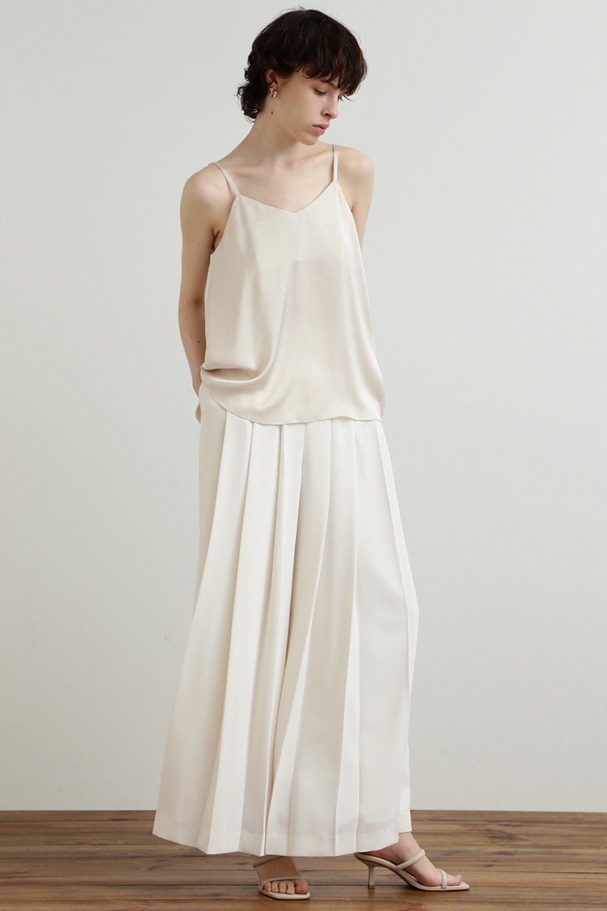 【ヒューエルミュージアム/hueLe Museum】の【STUMBLY】キャミソールブラウス 人気、トレンドファッション・服の通販 founy(ファニー) 　ファッション　Fashion　レディースファッション　Fashion for Women　トップス・カットソー　Cut & Sew Tops　キャミソール&ノースリーブ　Camisoles & Sleeveless Tops　シャツ・ブラウス・オフィスカジュアル　Elegant Blouses & Button-Ups　ロングTシャツ・Tシャツ　Longline T-Shirts & Tees　カットソー・ベーシックTシャツ　Cut-and-Sewn Tops / Stretch Tees & Basics　キャミソール　Camisole, Spaghetti Strap Top　サテン　Satin, Glossy Fabric　シンプル　Simple, Minimal　タンク　Tank Top, Sleeveless Top　デニム　Denim, Jeans Material　ミックス　Mix, Mixed Style　ミリタリー　Military, Army Style　エレガント 上品　Elegant　other-8|ID: prp329100004886692 ipo3291000000036485028