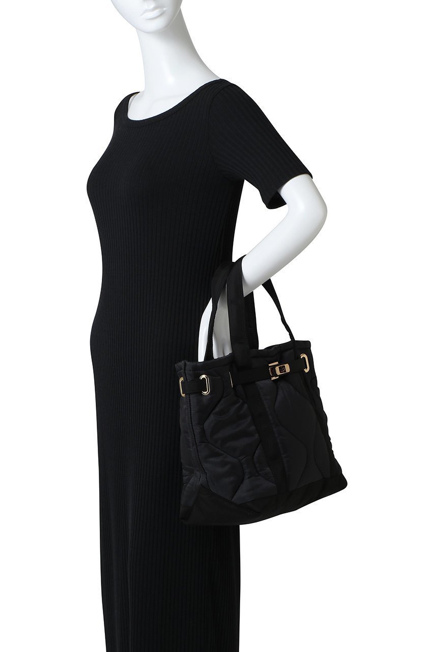 【シータパランティカ/sita parantica】のキルティング トートバッグ M 人気、トレンドファッション・服の通販 founy(ファニー) 　ファッション　Fashion　レディースファッション　Fashion for Women　バッグ　Bags　キルティング　Quilted, Quilting　スクエア　Square, Square Shape　フォルム　Silhouette, Form　エレガント 上品　Elegant　定番　Standard, Basic Item　other-2|ID: prp329100004886772 ipo3291000000036485682