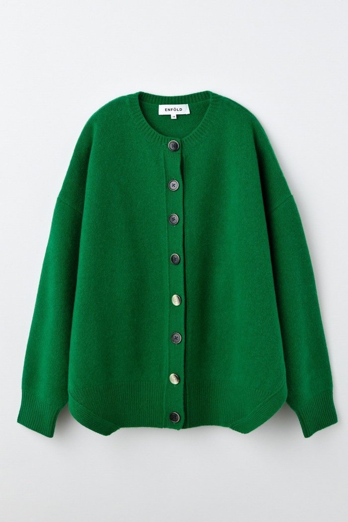 【エンフォルド/ENFOLD】のCIRCLE CARDIGAN インテリア・キッズ・メンズ・レディースファッション・服の通販 founy(ファウニー) https://founy.com/ ファッション Fashion レディースファッション Fashion for Women トップス・カットソー Cut & Sew Tops ニット Knit Tops & Sweaters カーディガン・羽織り Layered Style Cardigans カーディガン Cardigan, Knitwear サークル Circle, Round Design セットアップ Set-Up, Coordinated Outfit モチーフ Motif, Design Theme ワンポイント One Point, Statement Accent |ID: prp329100004886805 ipo3291000000036485943