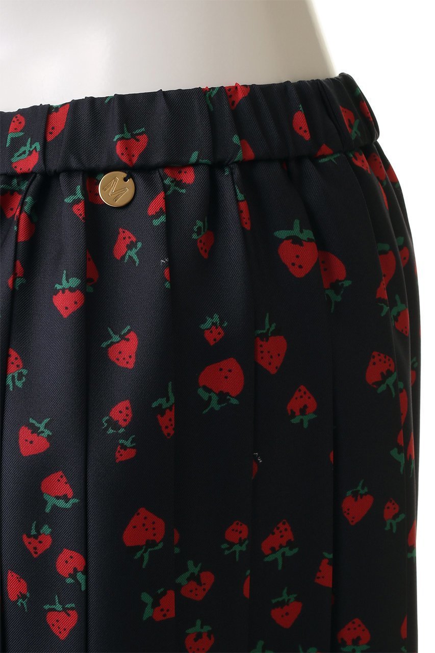 【ミュベール/MUVEIL】のイチゴプリントプリーツスカート 人気、トレンドファッション・服の通販 founy(ファニー) 　ファッション　Fashion　レディースファッション　Fashion for Women　スカート　Skirts　プリーツスカート / 上品フェミニンスタイル　Pleated Skirts　ロングスカート　Long Skirts / Maxi & Midi Skirts　おすすめ　Recommended / Our Picks　ジャケット　Jacket, Outerwear　セットアップ　Set-Up, Coordinated Outfit　プリント　Print, Printed Pattern　プリーツ　Pleats, Pleated　ベーシック　Basic, Essential　ロング　Long, Long-Length　エレガント 上品　Elegant　夏　Summer　春　Spring　S/S・春夏　SS, Spring/Summer, Warm Season　other-6|ID: prp329100004886962 ipo3291000000036487249