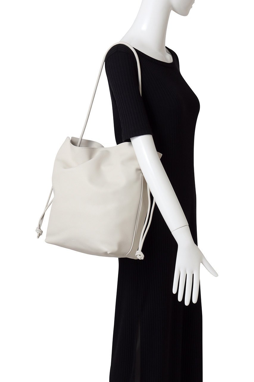 【ヴァジック/VASIC】のBask Mini 巾着ショルダーバッグ 人気、トレンドファッション・服の通販 founy(ファニー) 　ファッション　Fashion　レディースファッション　Fashion for Women　バッグ　Bags　オケージョン　Occasion Wear　コンパクト　Compact, Small Size　スマート　Smart, Elegant　リップ　Lip, Lip Motif　エレガント 上品　Elegant　巾着　Drawstring Bag, Kinchaku　other-3|ID: prp329100004887005 ipo3291000000036487600