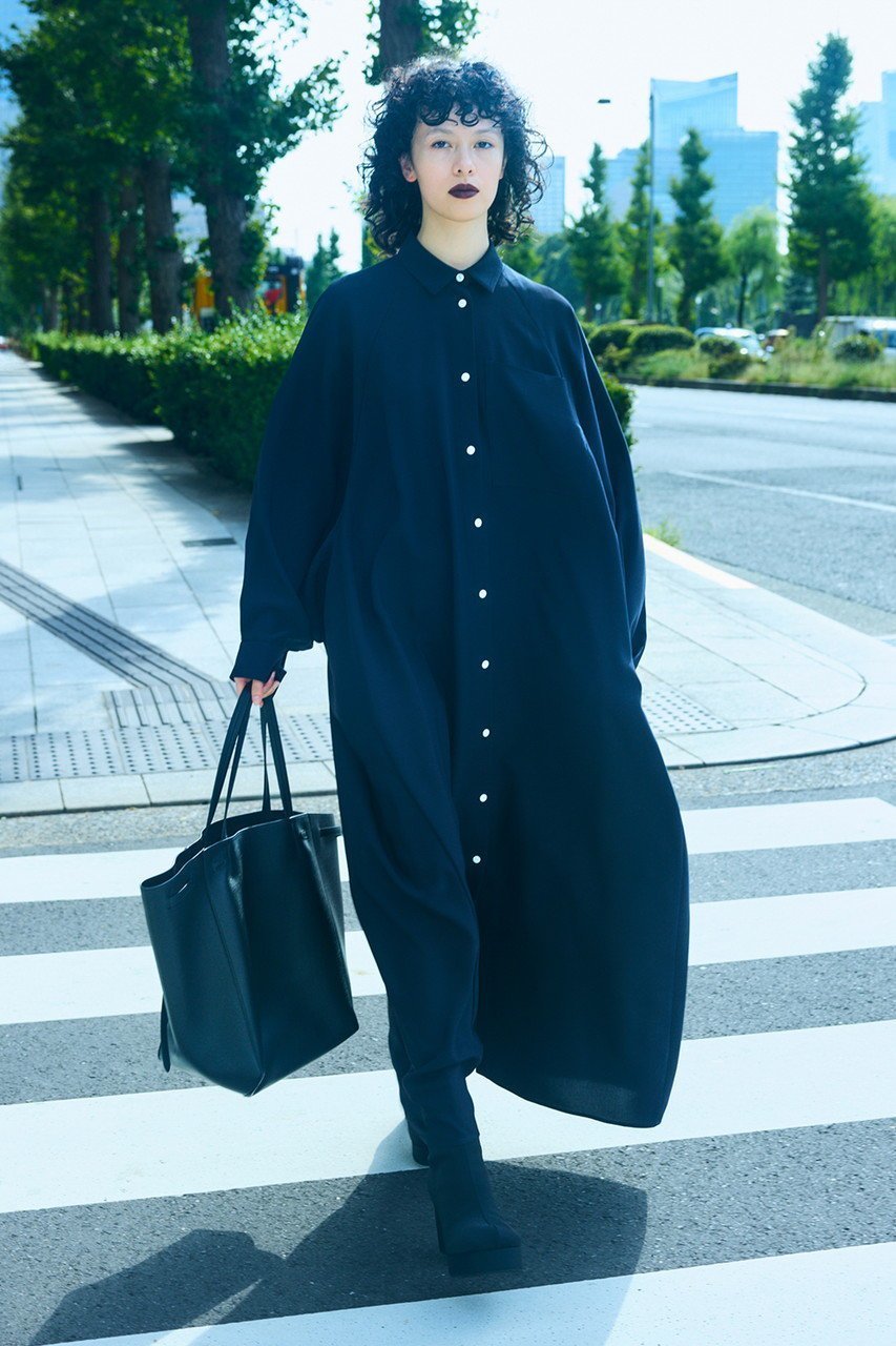 【エンフォルド/ENFOLD】のCIRCLE TUCK DRESS 人気、トレンドファッション・服の通販 founy(ファニー) 　ファッション　Fashion　レディースファッション　Fashion for Women　ワンピース　Dresses　フォーマル・パーティードレス・結婚式用ドレス　Elegant & Casual Dresses　チュニック　Tunic Tops & Dresses　アシンメトリー　Asymmetrical Style　スーツ　Suit, Formalwear　チュニック　Tunic, Long Top　ドレス　Dress, One-Piece　パターン　Pattern, Design Print　フォルム　Silhouette, Form　ロング　Long, Long-Length　切替　Switching, Contrast Panel　夏　Summer　other-8|ID: prp329100004887015 ipo3291000000036487702