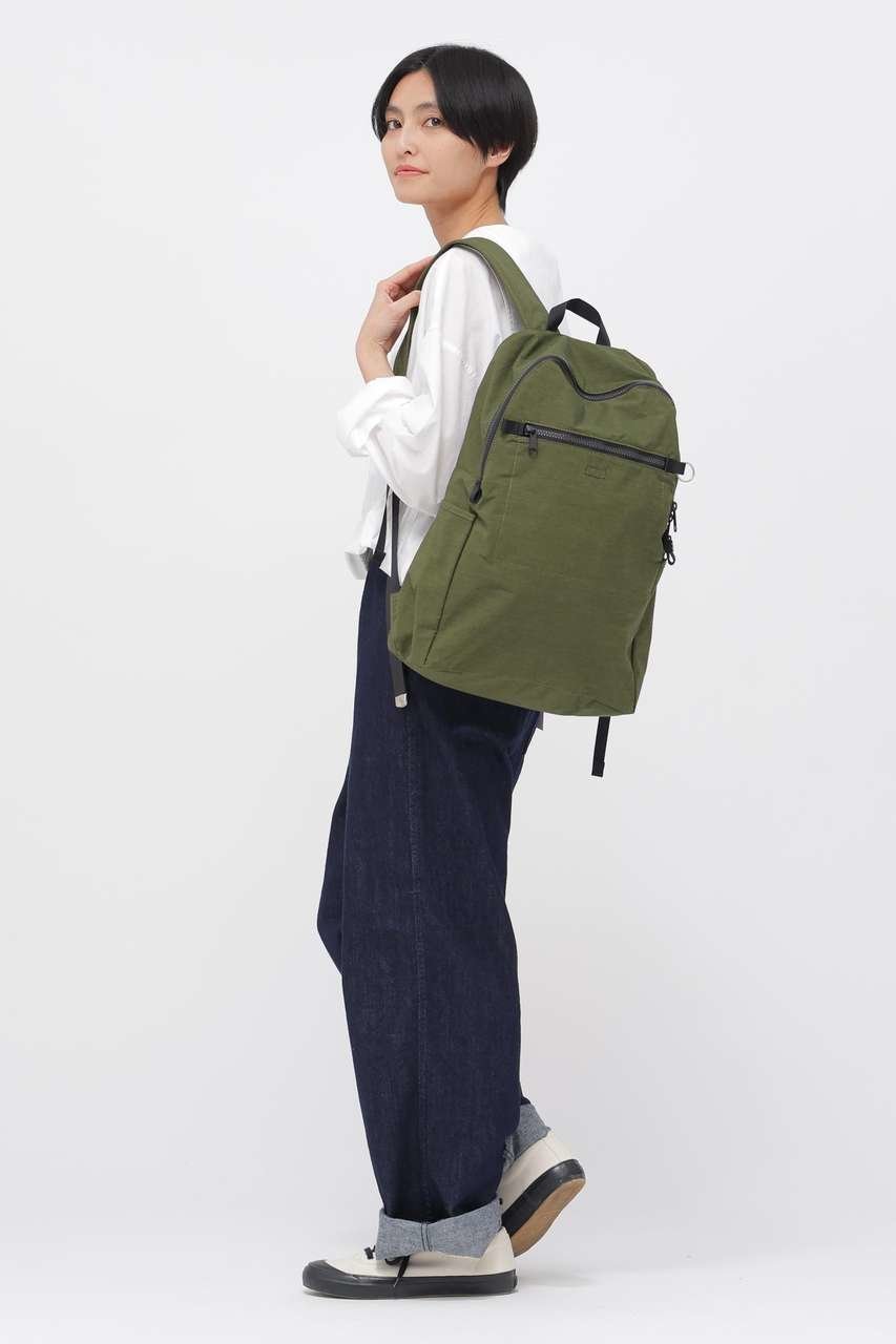 【マーガレットハウエル/MARGARET HOWELL】のSTANDARD SUPPLY FOR MHL. 人気、トレンドファッション・服の通販 founy(ファニー) 　ファッション　Fashion　レディースファッション　Fashion for Women　バッグ　Bags　傘　Umbrella, Parasol　スクエア　Square, Square Shape　スタンダード　Standard, Basic　タイプライター　Typewriter Fabric, Crisp Cotton　デイパック　Daypack, Casual Backpack　定番　Standard, Basic Item　ファブリック　Fabric, Textile　ポケット　Pocket, Pocket Detail　リュック　Backpack, Rucksack　新作・新入荷　New Arrivals / New In　other-3|ID: prp329100004887225 ipo3291000000036491282