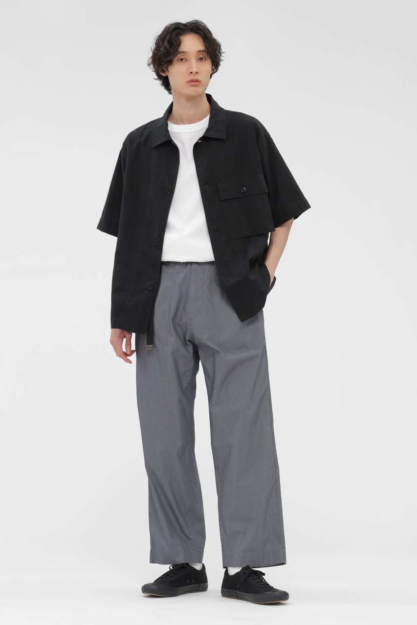 【その他のブランド/Other】のSUPERLIGHT COTTON NYLON TROUSERS 人気、トレンドファッション・服の通販 founy(ファニー) 　ファッション　Fashion　レディースファッション　Fashion for Women　パンツ　Pants & Trousers　シャンブレー　Chambray, Denim-Like Fabric　シャーリング　Shirring, Ruched　ストレート　Straight, Straight Cut　スポーティ　Sporty, Casual Athletic　パッチ　Patch, Appliqué　フラップ　Flap, Flap Pocket　フロント　Front, Front Design　ポケット　Pocket, Pocket Detail　リラックス　Relax, Relaxed Fit　ワイド　Wide, Wide Fit　ワッシャー　Washer, Crinkled Finish　新作・新入荷　New Arrivals / New In　other-2|ID: prp329100004887422 ipo3291000000036492846
