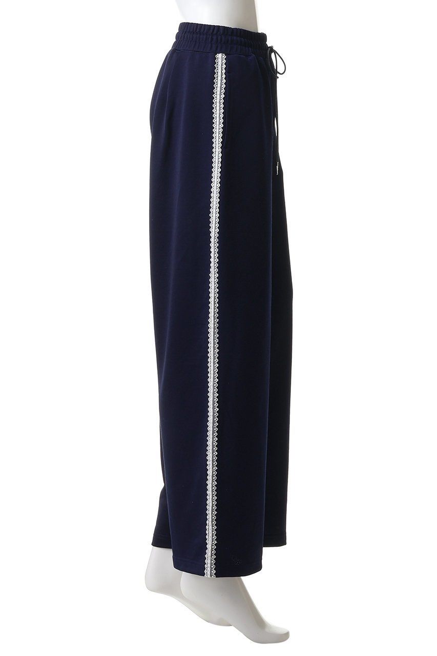 【ミュベール/MUVEIL】のサイドレース裏毛パンツ 人気、トレンドファッション・服の通販 founy(ファニー) 　ファッション　Fashion　レディースファッション　Fashion for Women　パンツ　Pants & Trousers　おすすめ　Recommended / Our Picks　エレガント 上品　Elegant　サテン　Satin, Glossy Fabric　セットアップ　Set-Up, Coordinated Outfit　リラックス　Relax, Relaxed Fit　レース　Lace, Lace Fabric　新作・新入荷　New Arrivals / New In　other-3|ID: prp329100004887442 ipo3291000000036492981