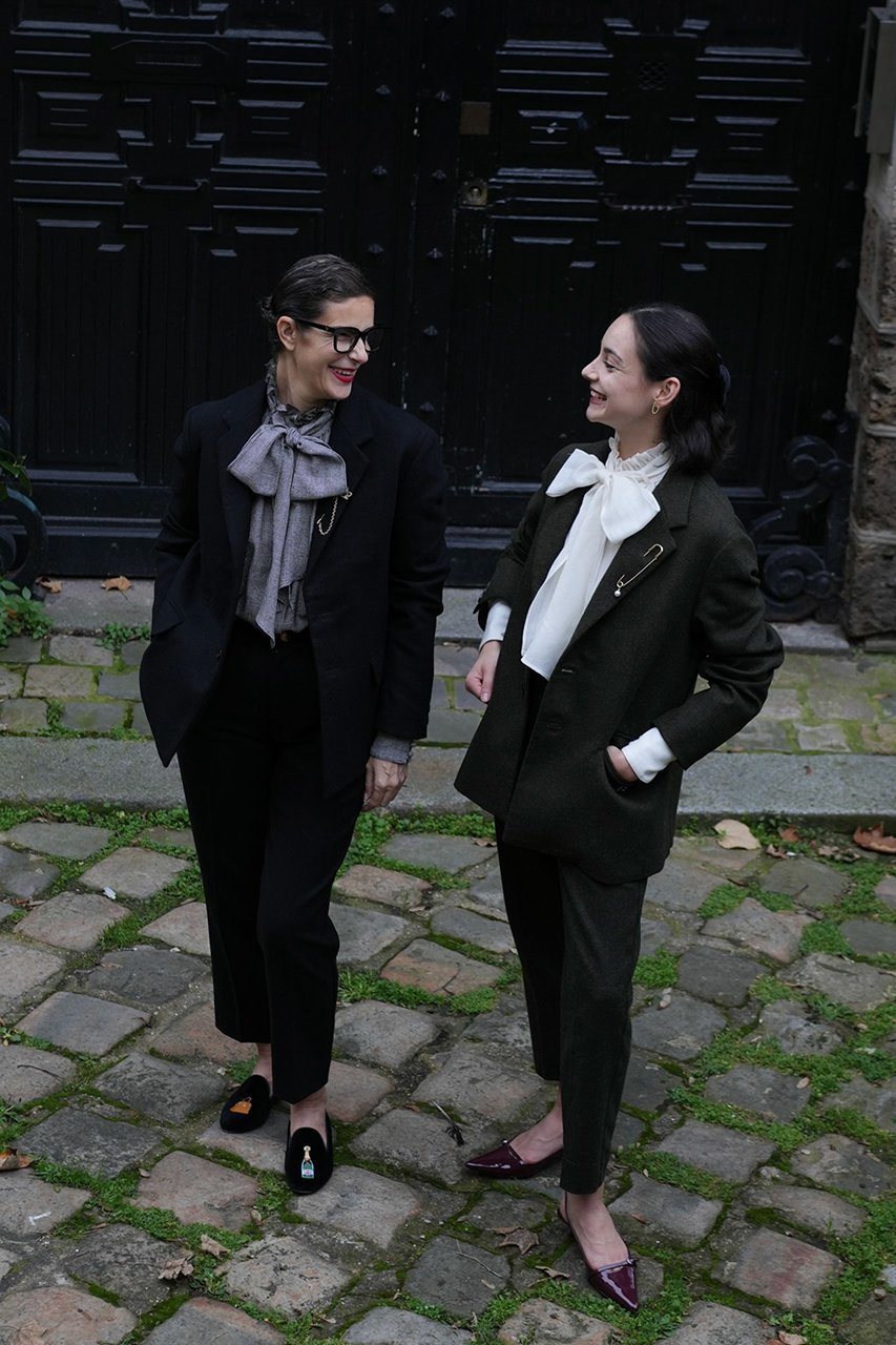 【アロー/aLORS】のPantalon fusele en tweed MOON “Bonnie“ ツイードテーパードパンツ 人気、トレンドファッション・服の通販 founy(ファニー) ファッション Fashion レディースファッション Fashion for Women パンツ Pants & Trousers コレクション Collection, Seasonal Line 今季 This Season, Current Season セットアップ Set-Up, Coordinated Outfit センター Center, Center Line ツイード Twill, Twill Weave フロント Front, Front Design ポケット Pocket, Pocket Detail おすすめ Recommended / Our Picks other-7|ID: prp329100004887930 ipo3291000000036500889